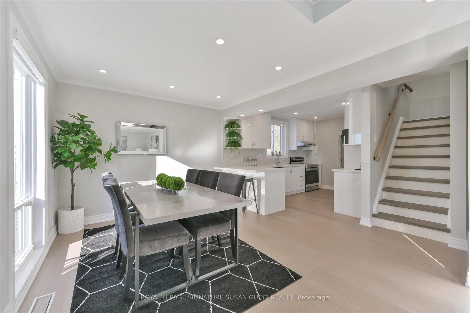 22 Holland Avenue