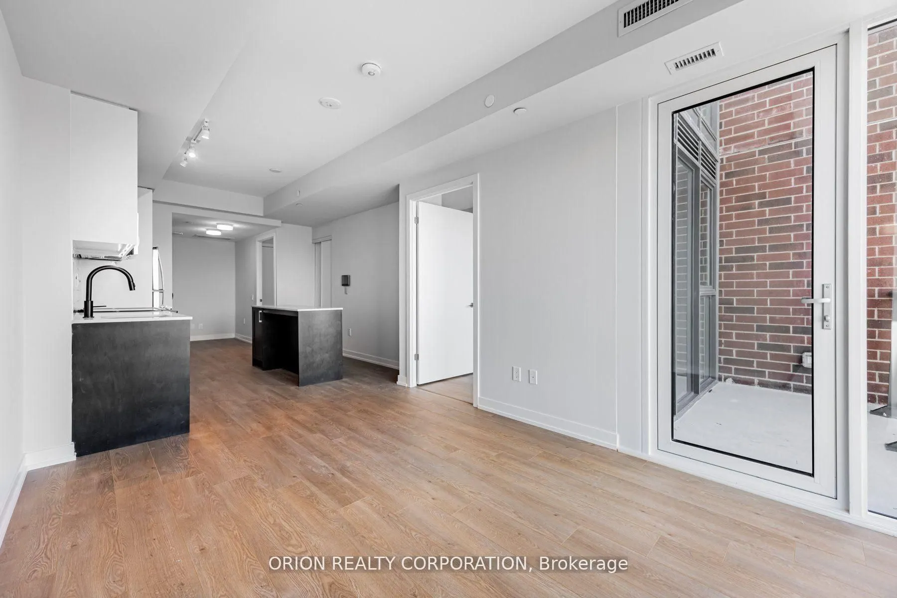 201 Brock Street South S #221
