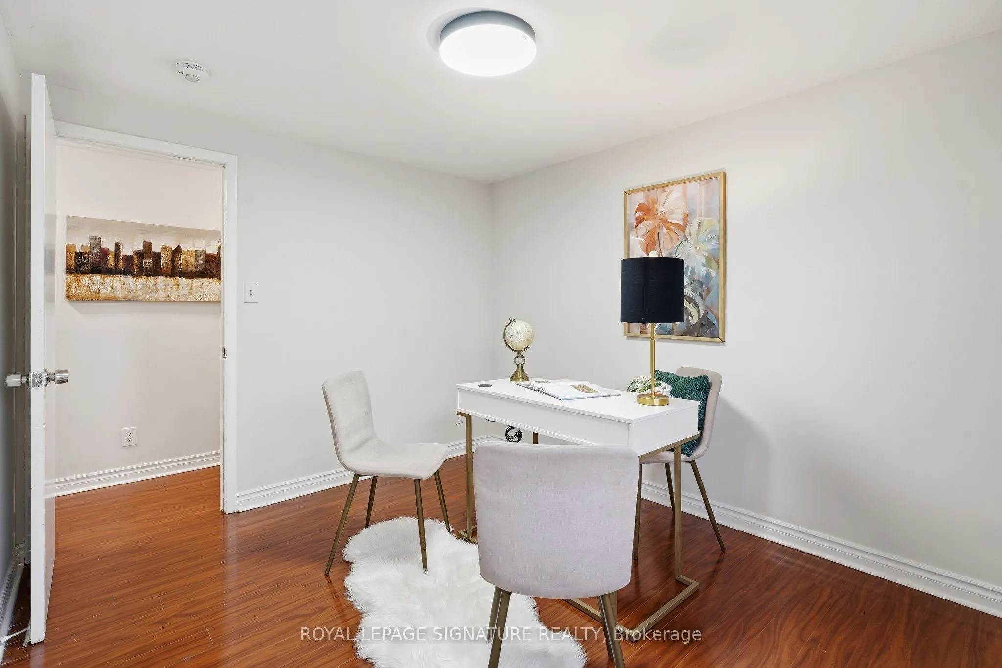 19 Starlake Drive