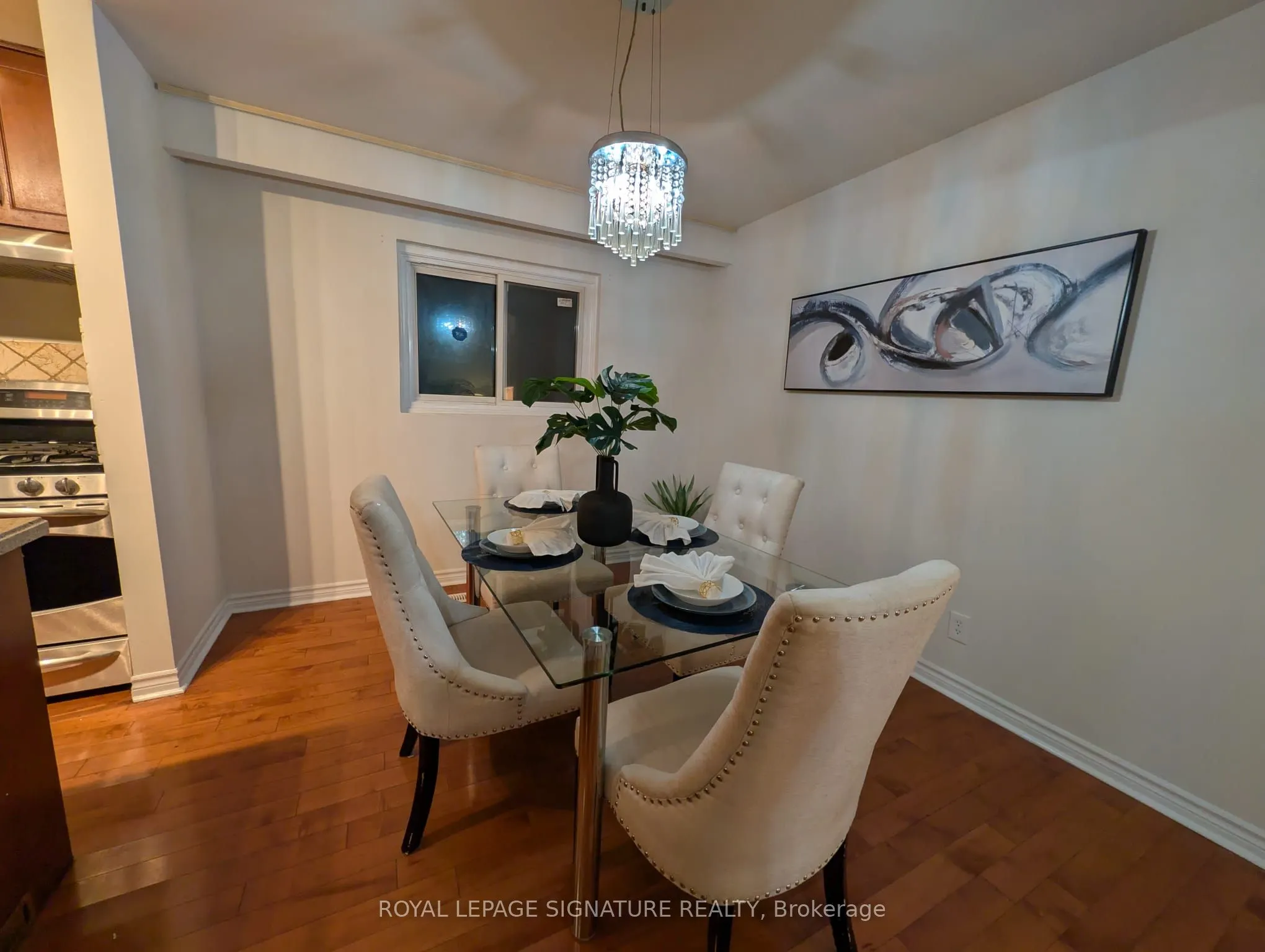 19 Starlake Drive