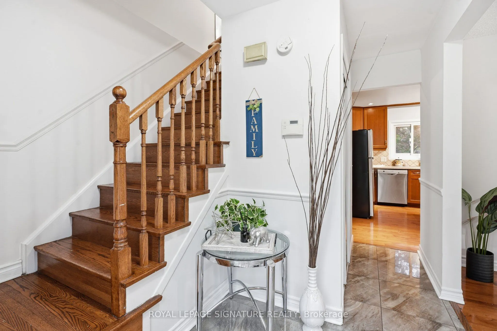 19 Starlake Drive
