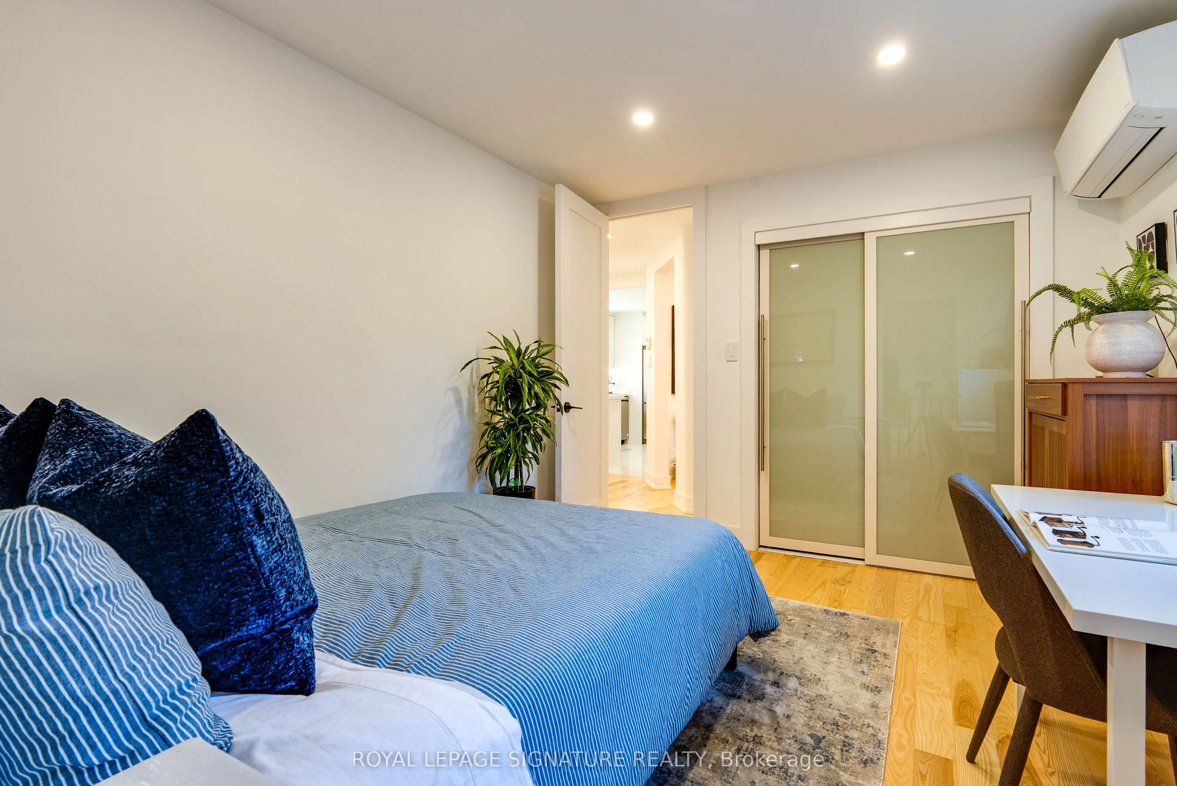 31 Davies Crescent