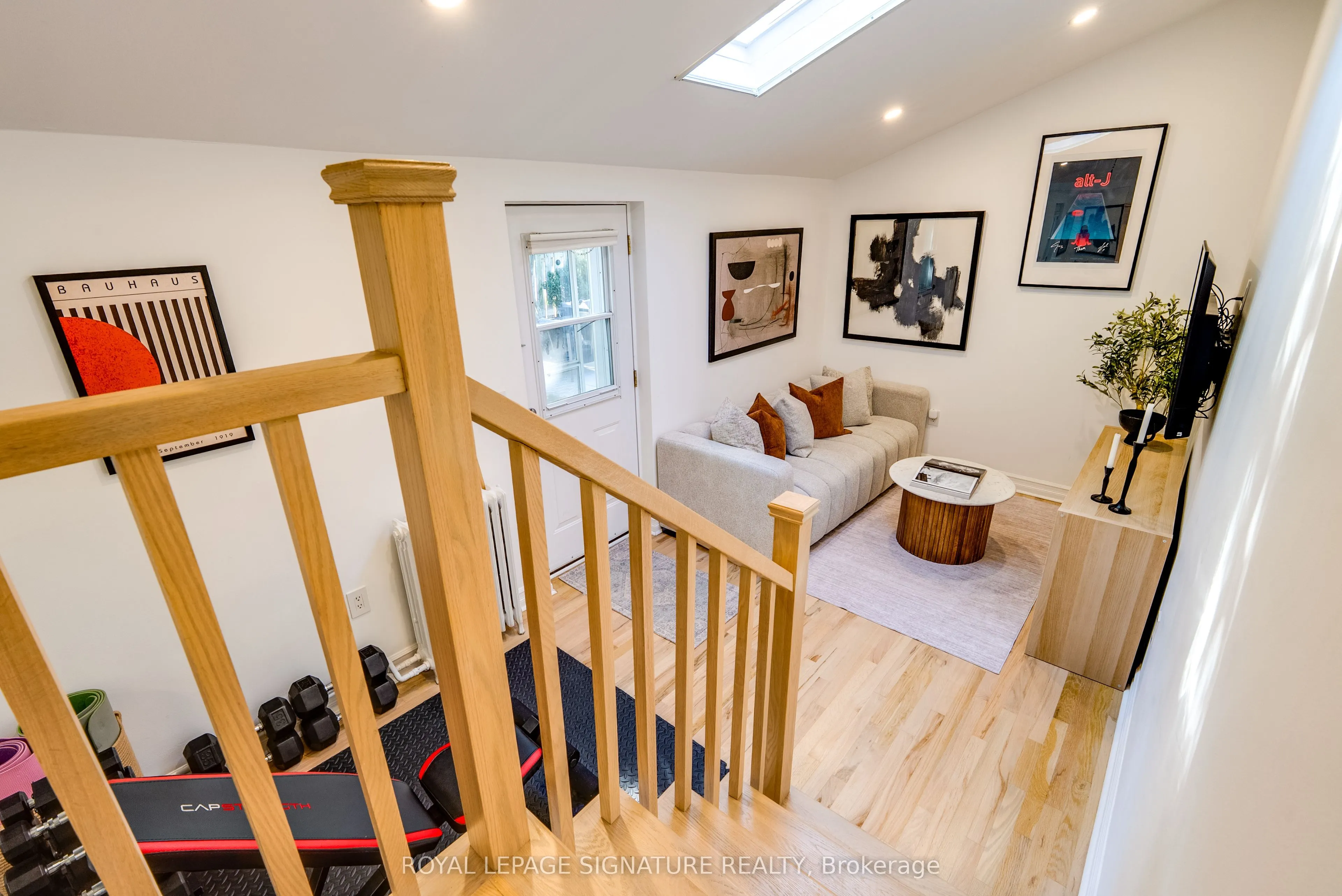 31 Davies Crescent