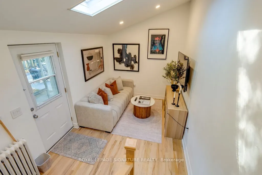 31 Davies Crescent