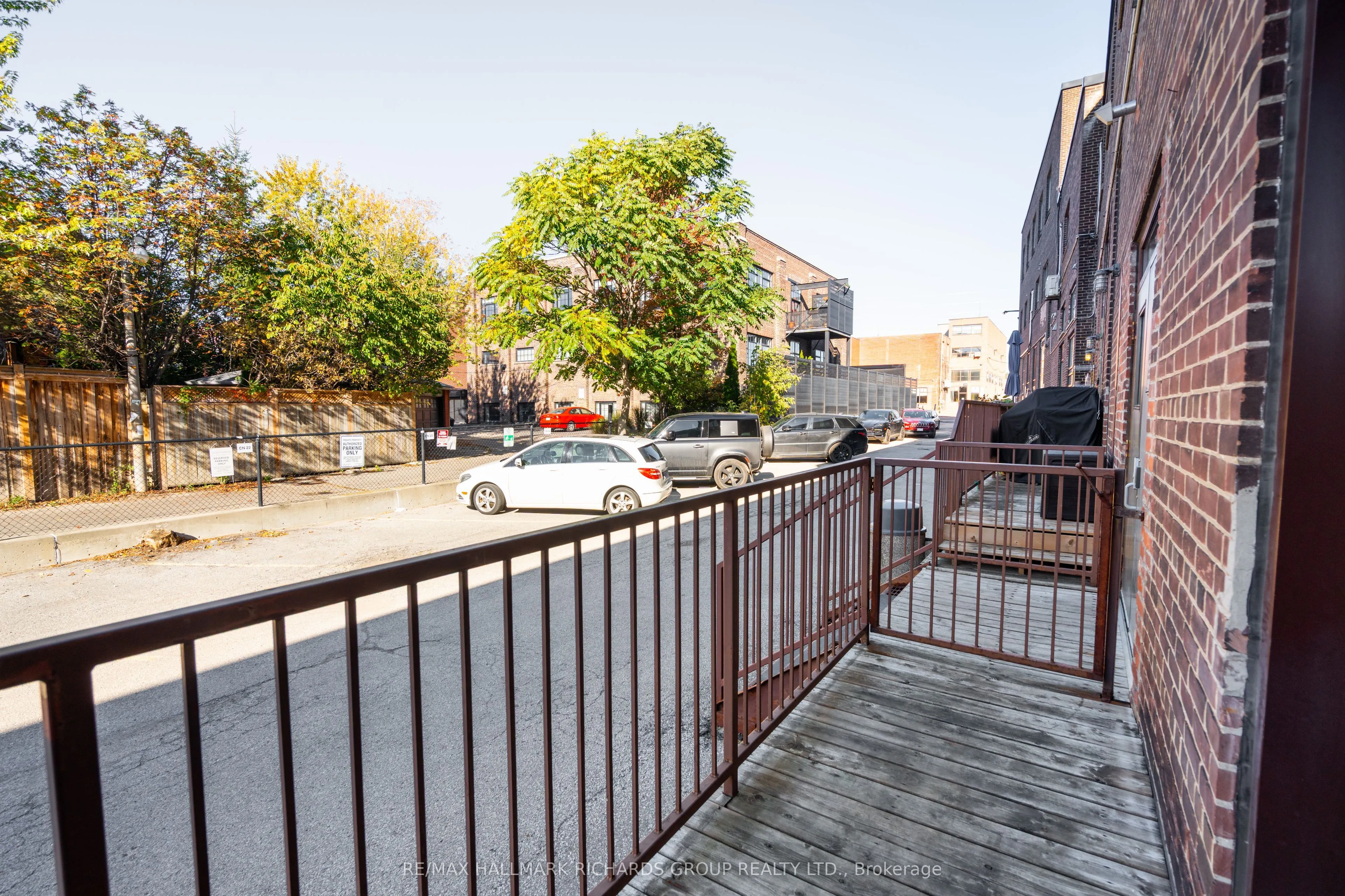 326 Carlaw Avenue #118