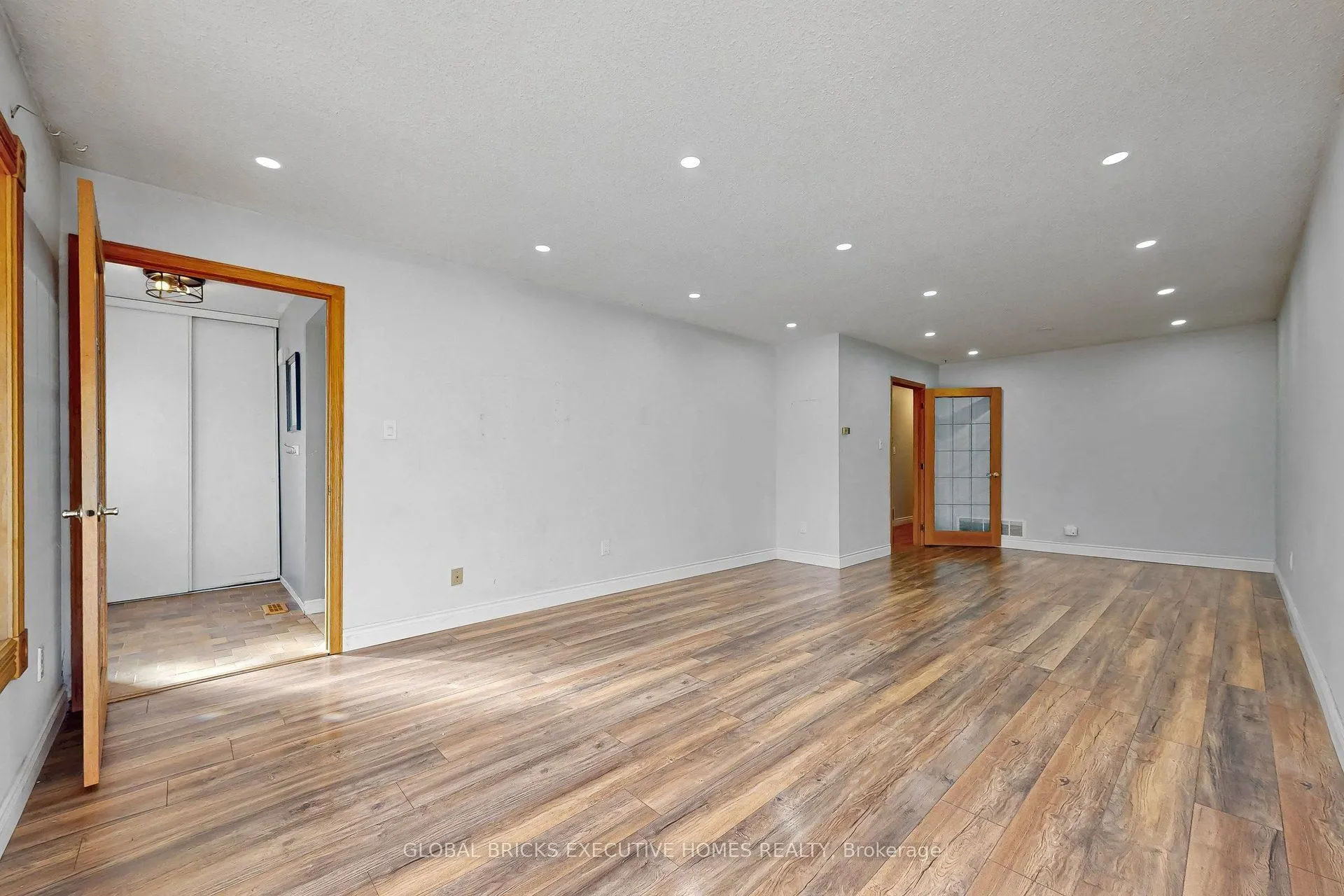 53 Goldring Drive