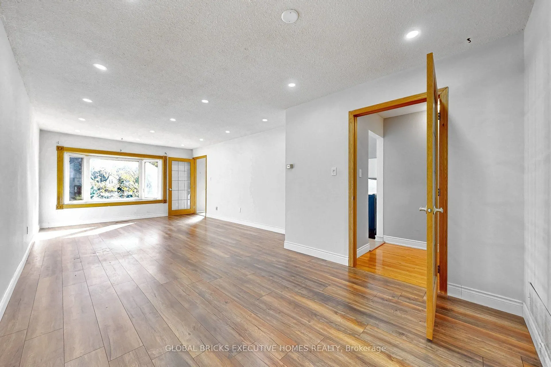 53 Goldring Drive