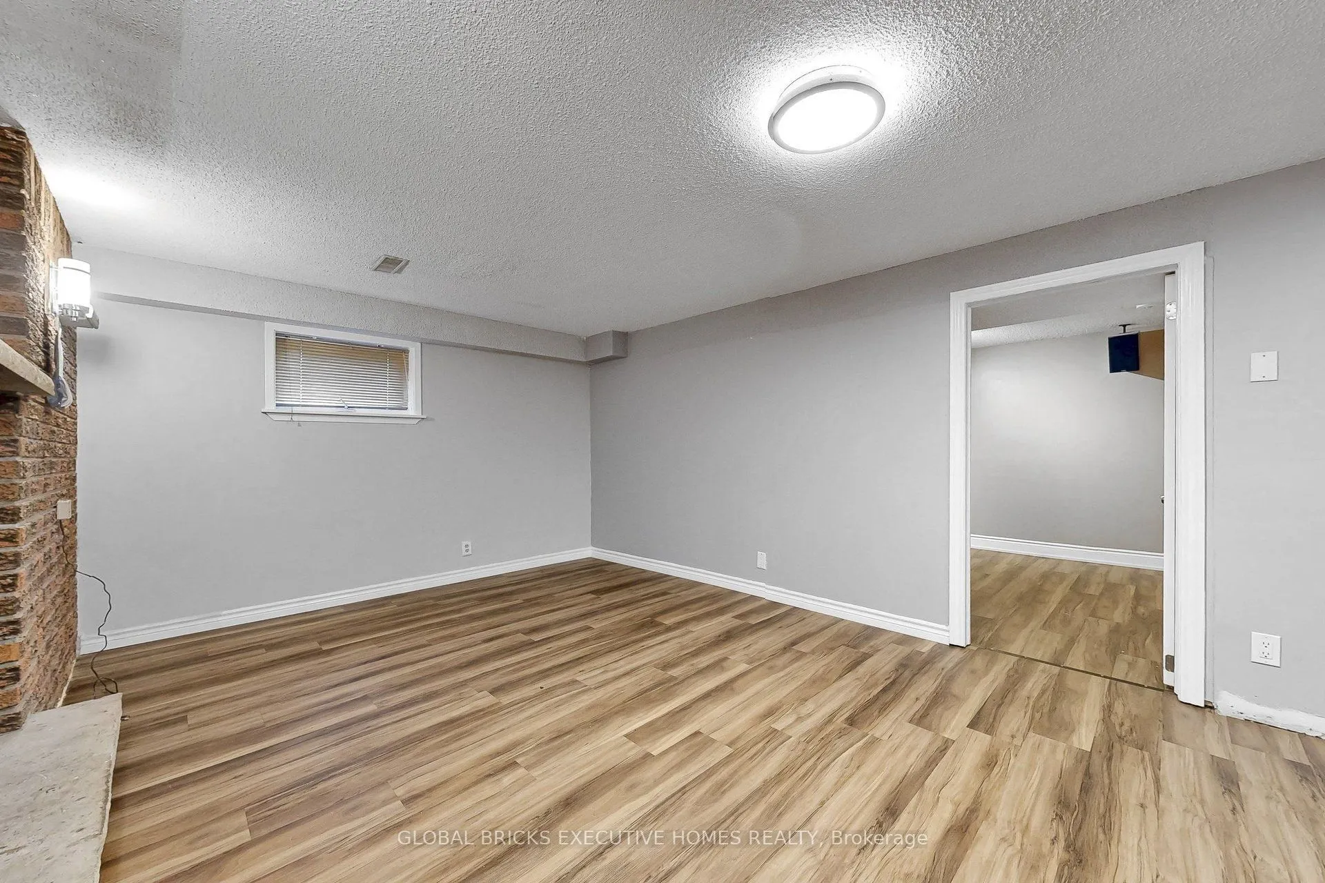 53 Goldring Drive