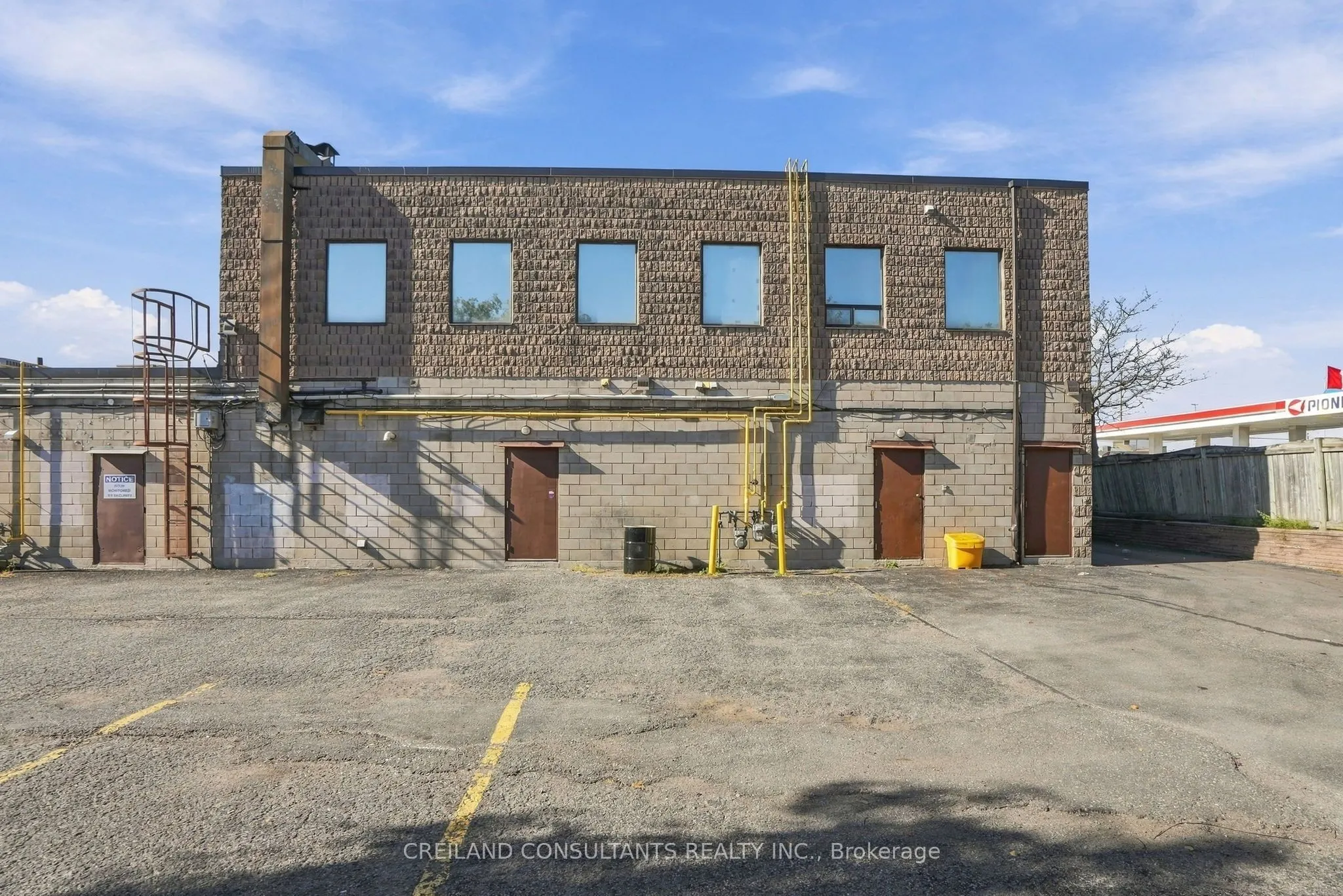 3 Harwood Avenue S