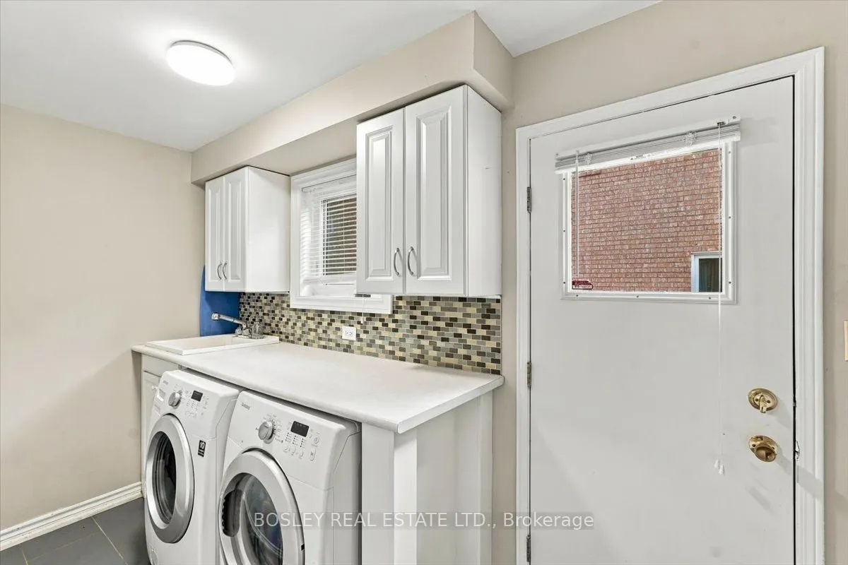 2259 Cottonwood Circle