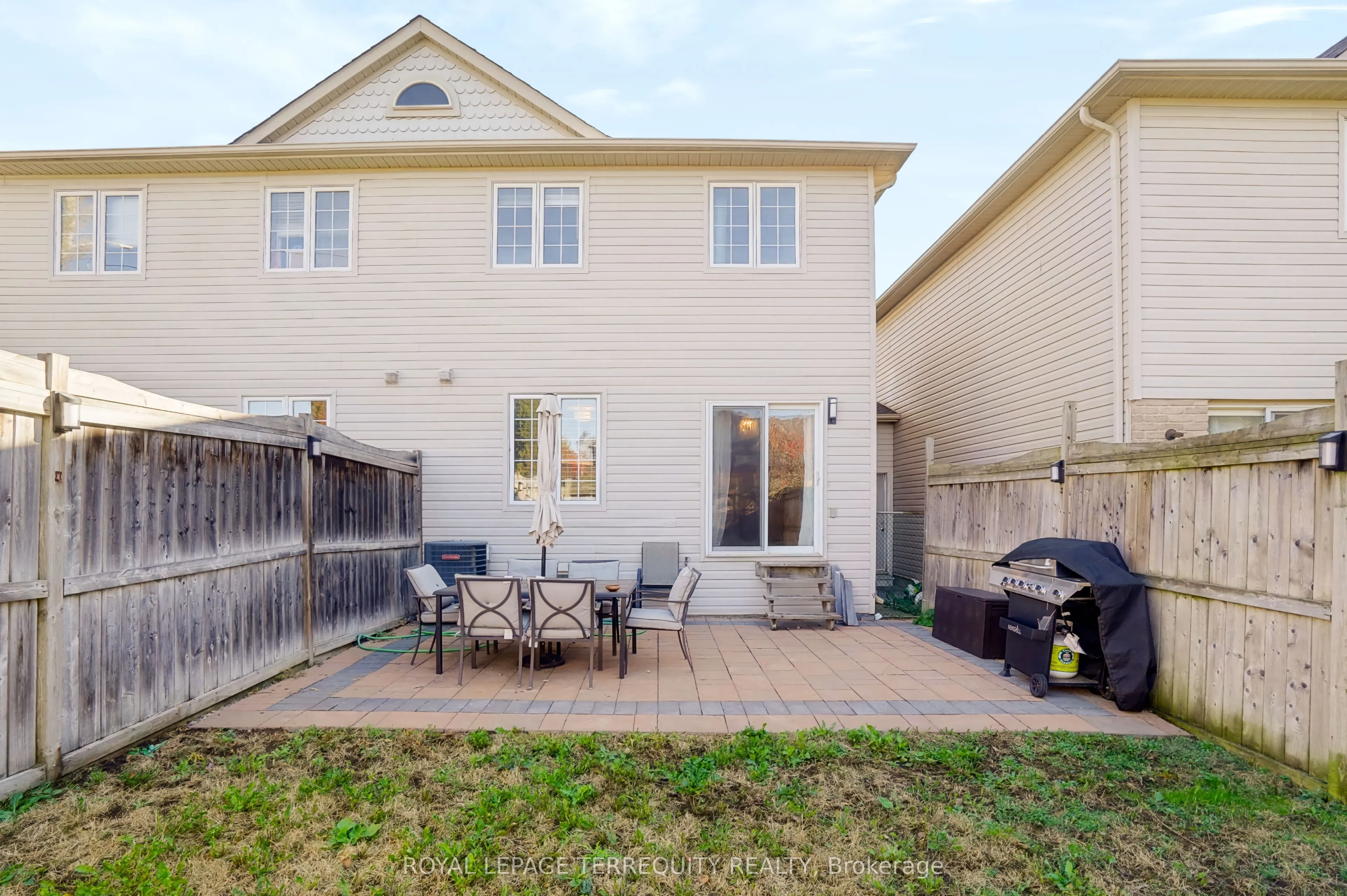 253 Sprucewood Crescent W #19