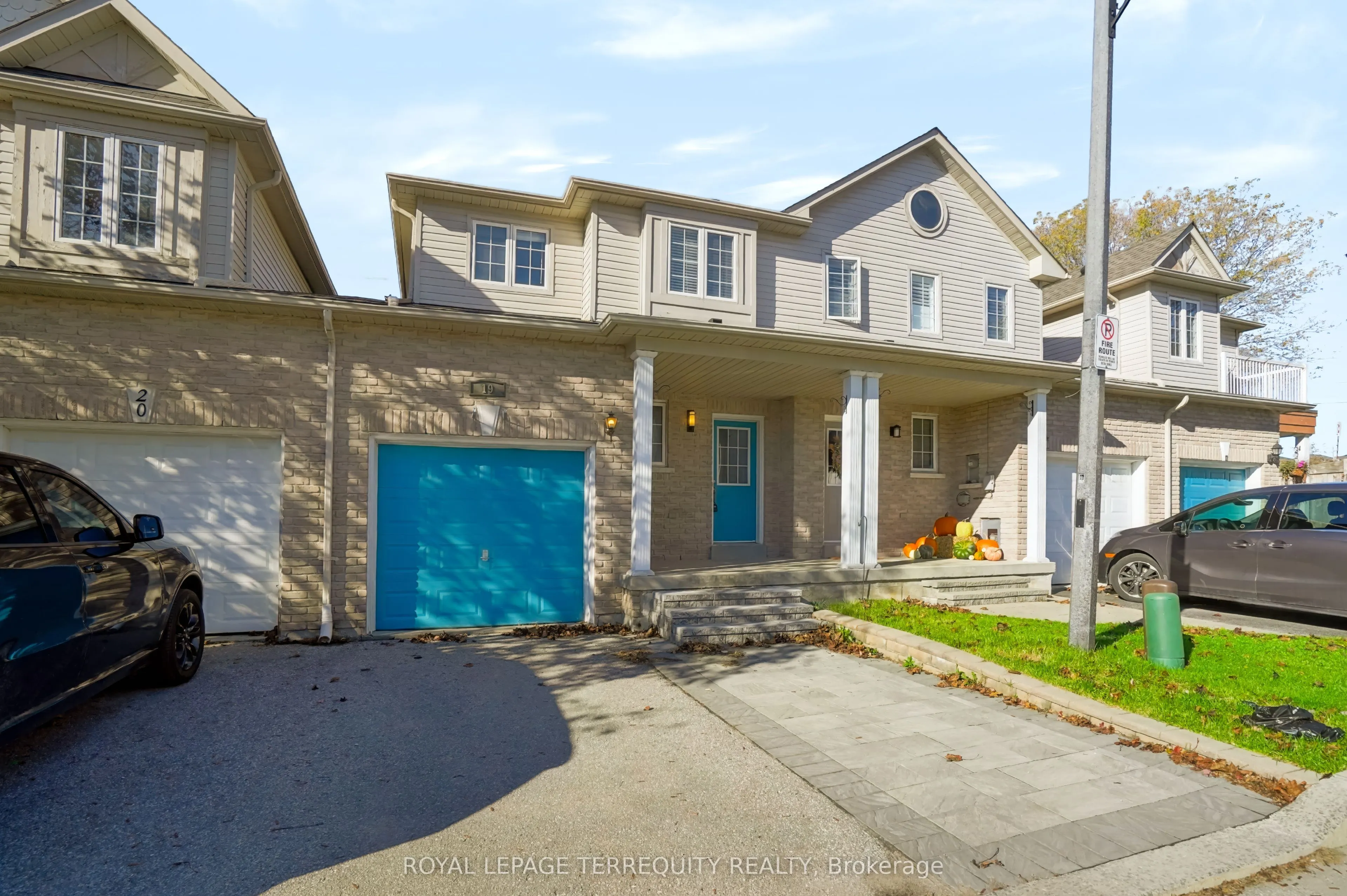 253 Sprucewood Crescent W #19