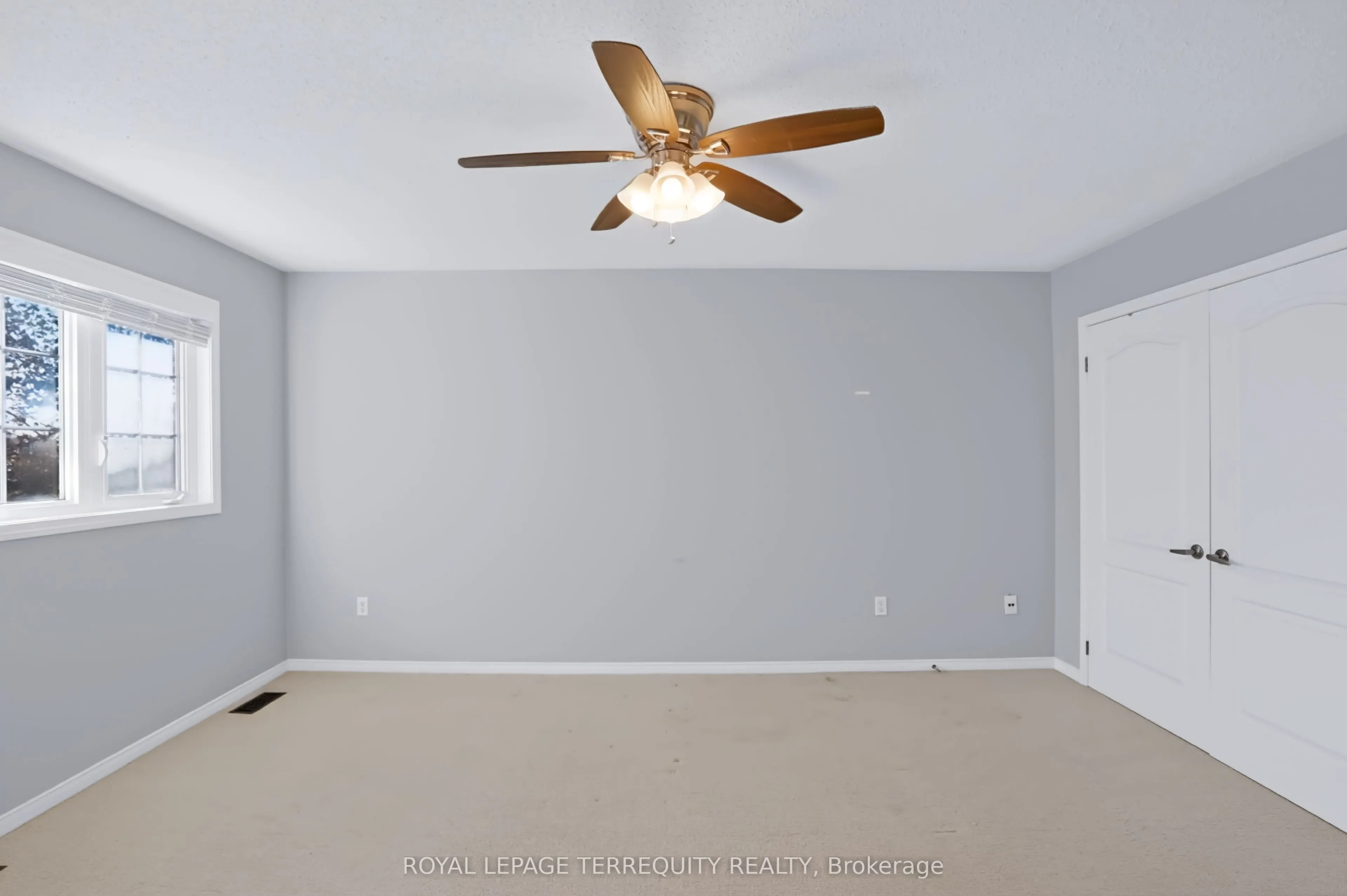 253 Sprucewood Crescent W #19