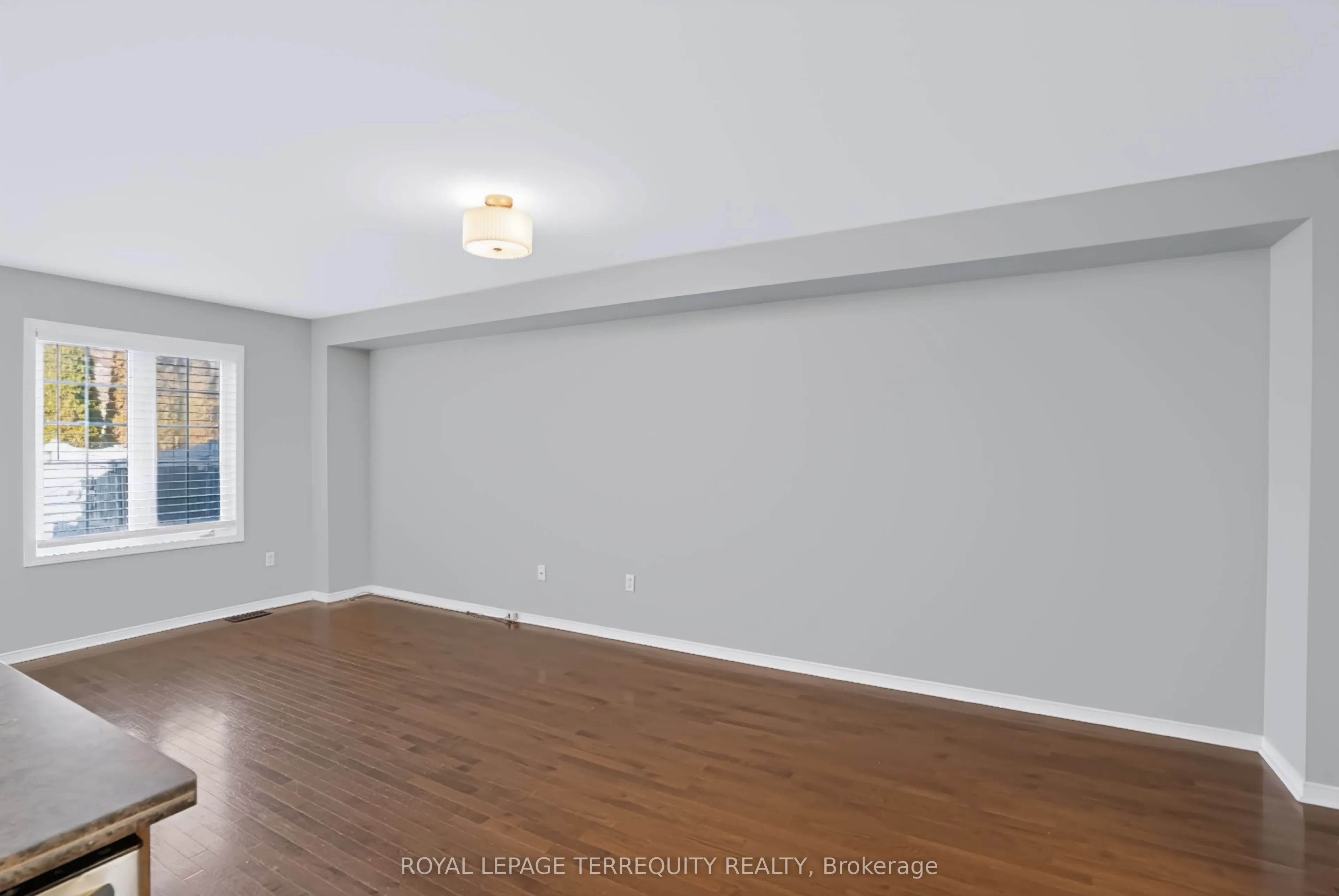 253 Sprucewood Crescent W #19
