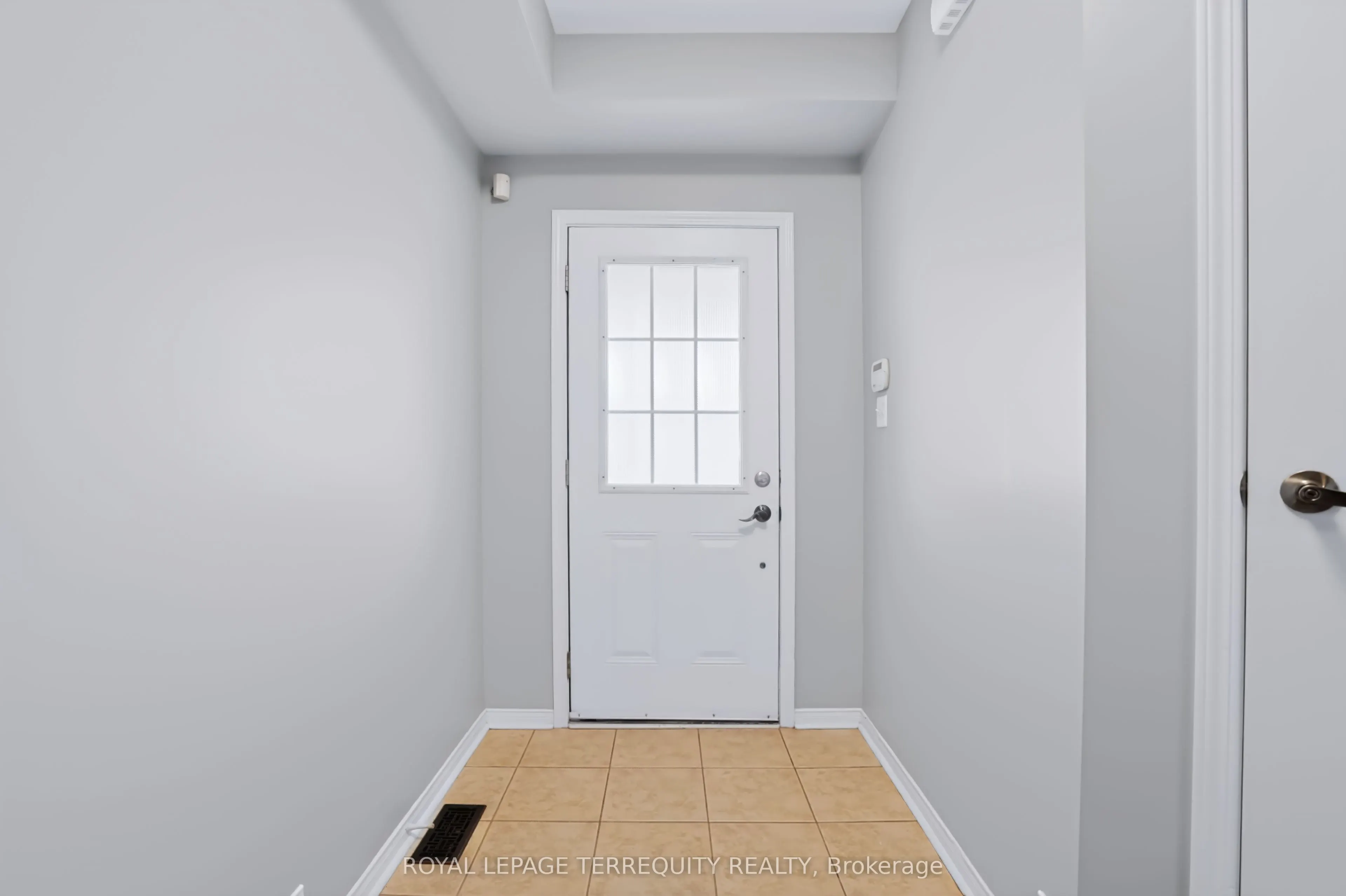 253 Sprucewood Crescent W #19