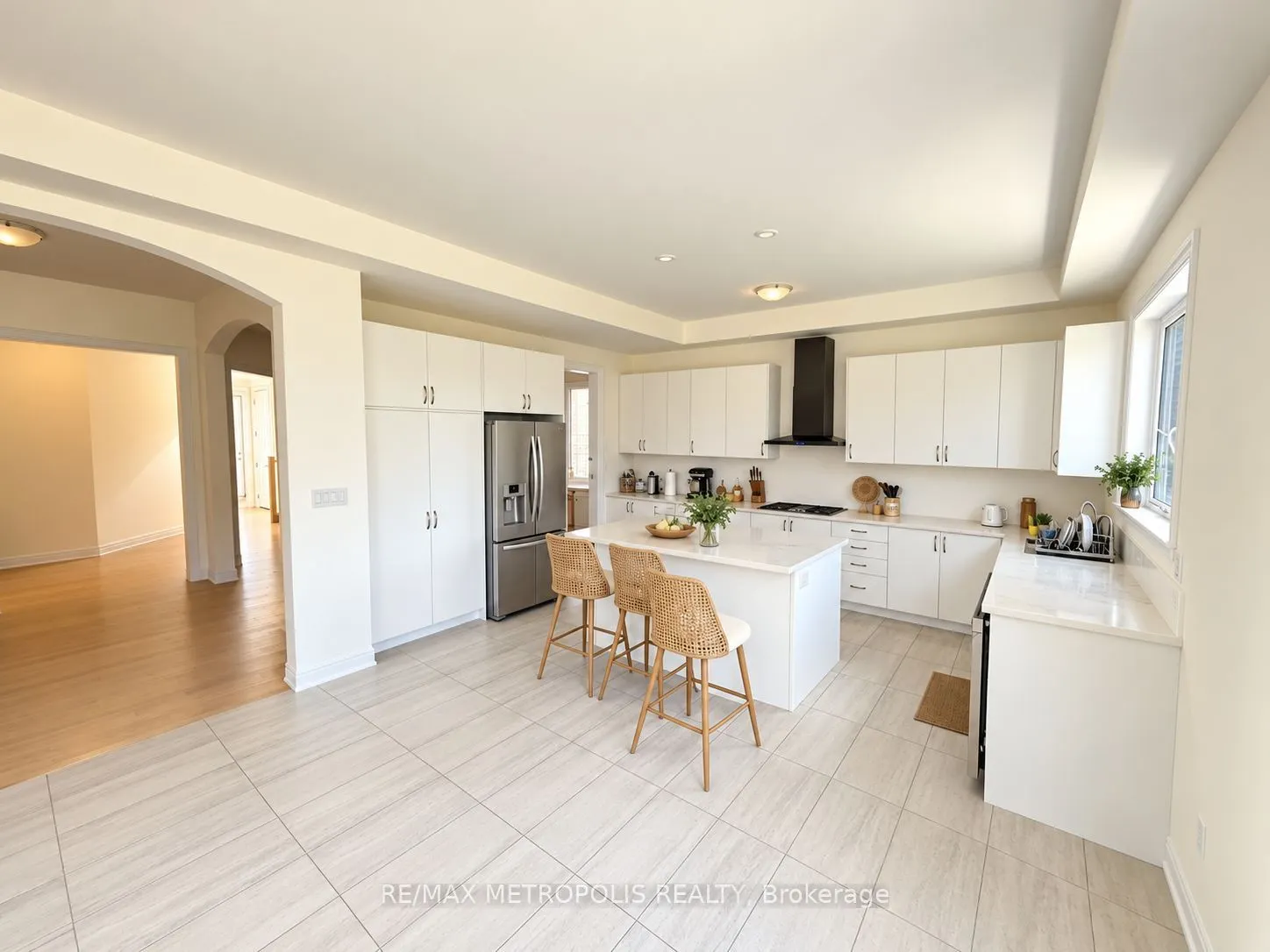 2224 Beckman Crescent