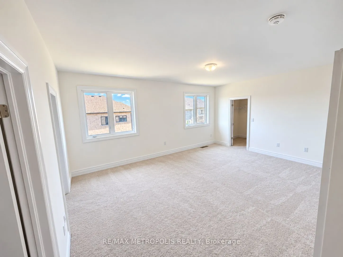2224 Beckman Crescent