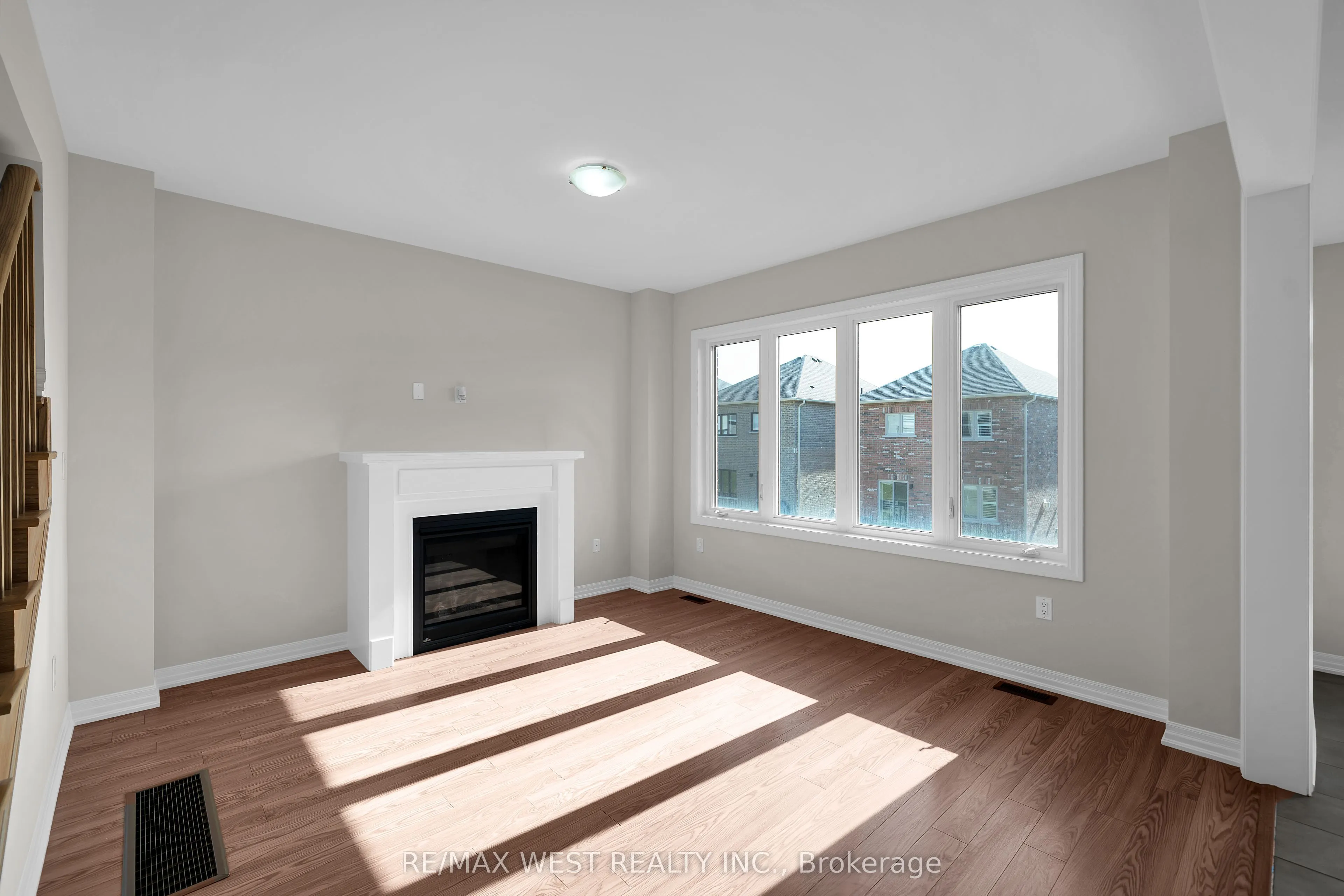 51 Northrop Avenue