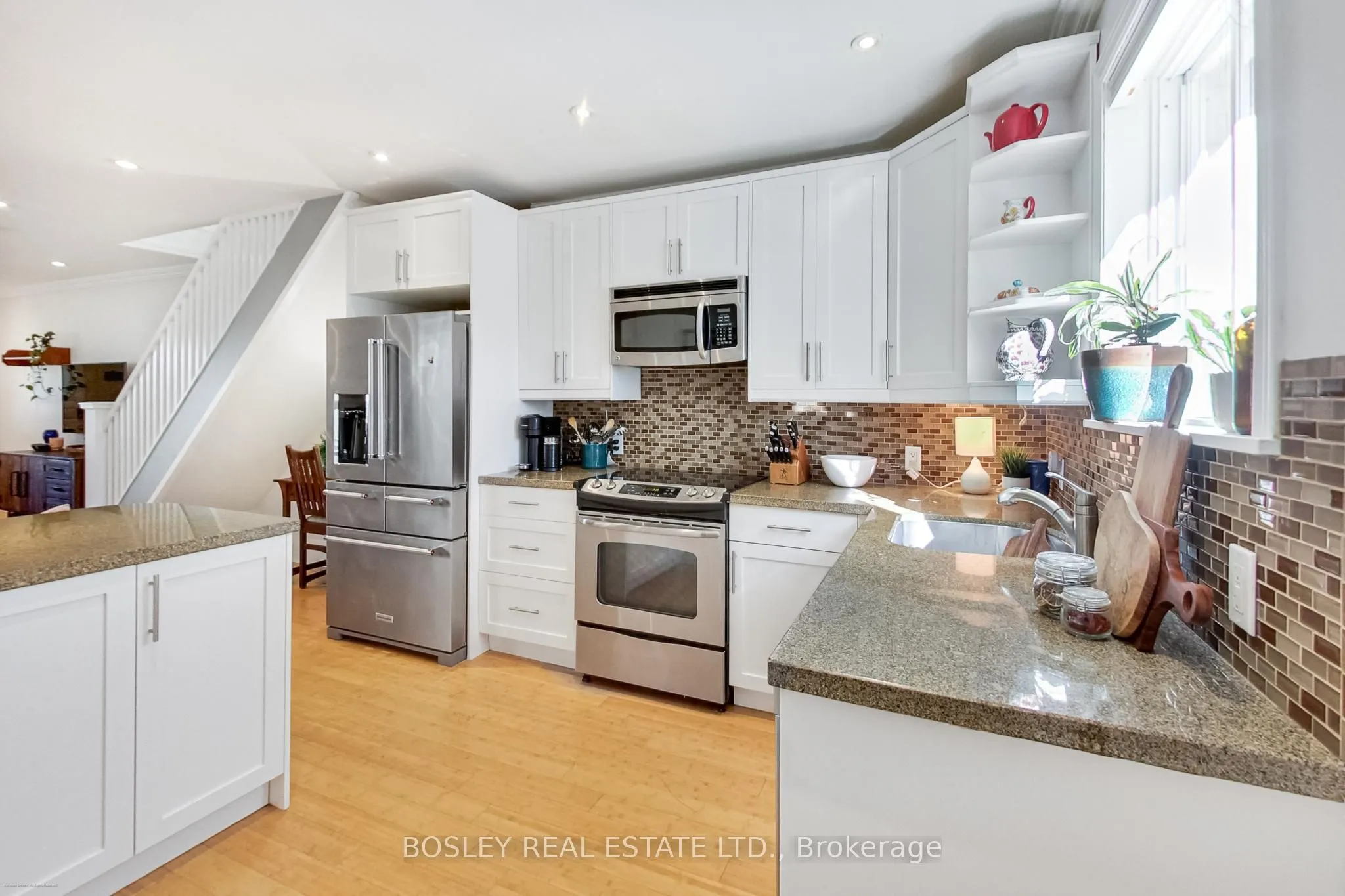 97 Oakcrest Avenue