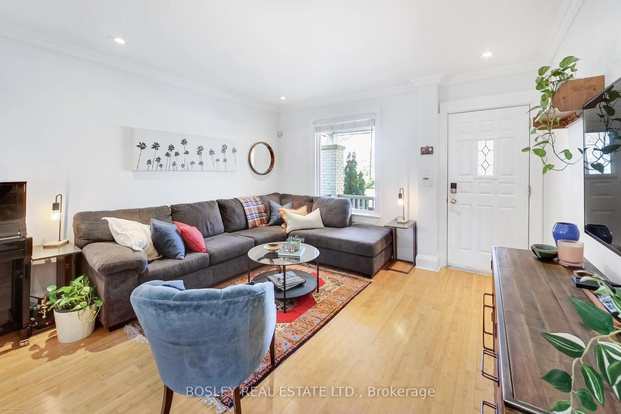 97 Oakcrest Avenue
