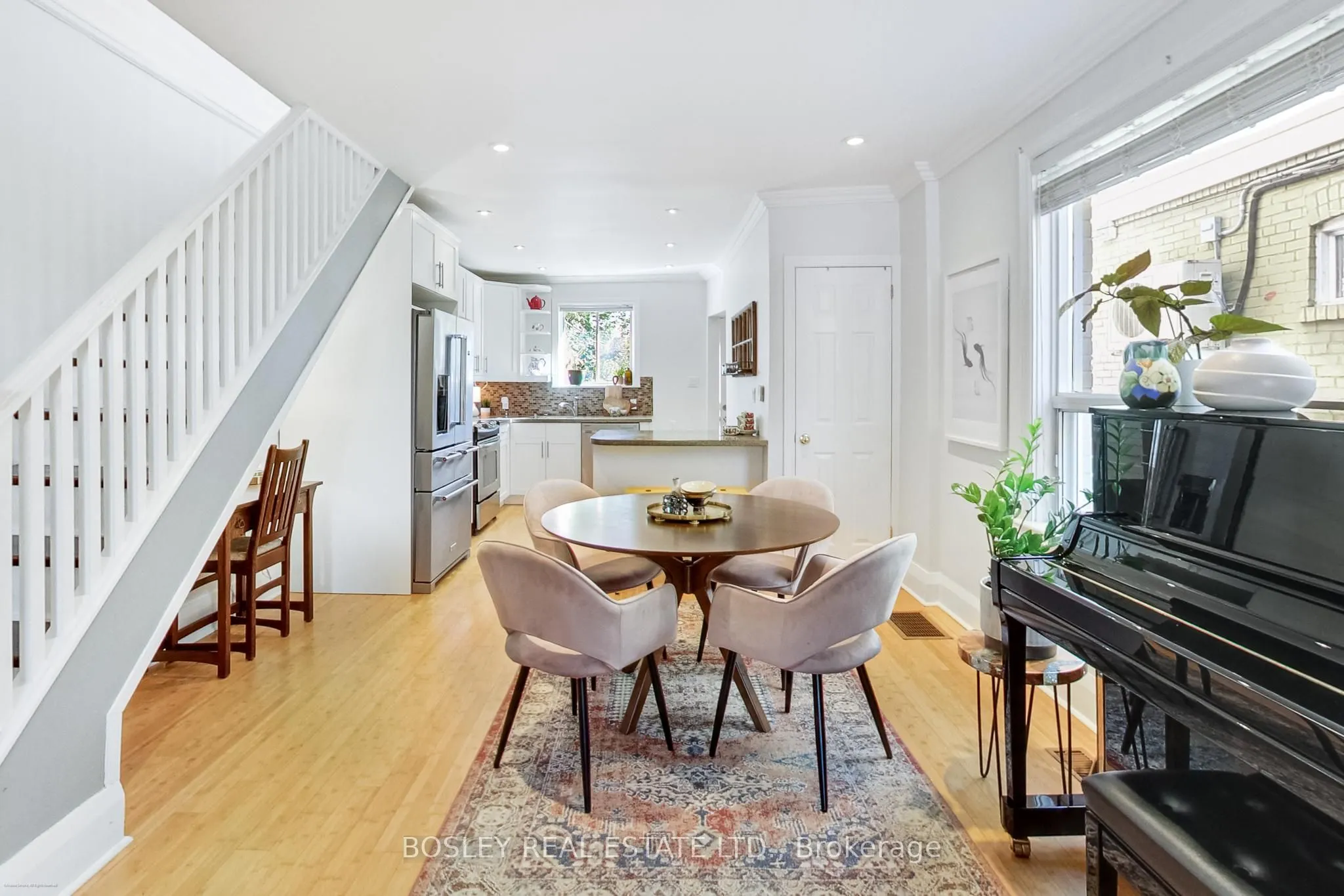 97 Oakcrest Avenue
