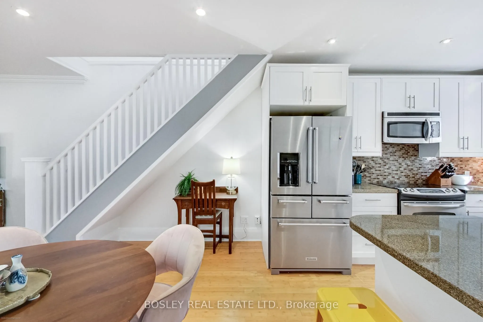 97 Oakcrest Avenue