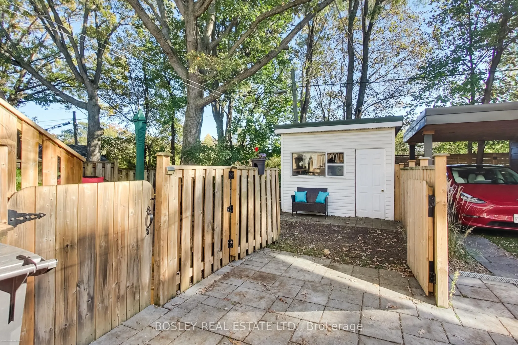 97 Oakcrest Avenue