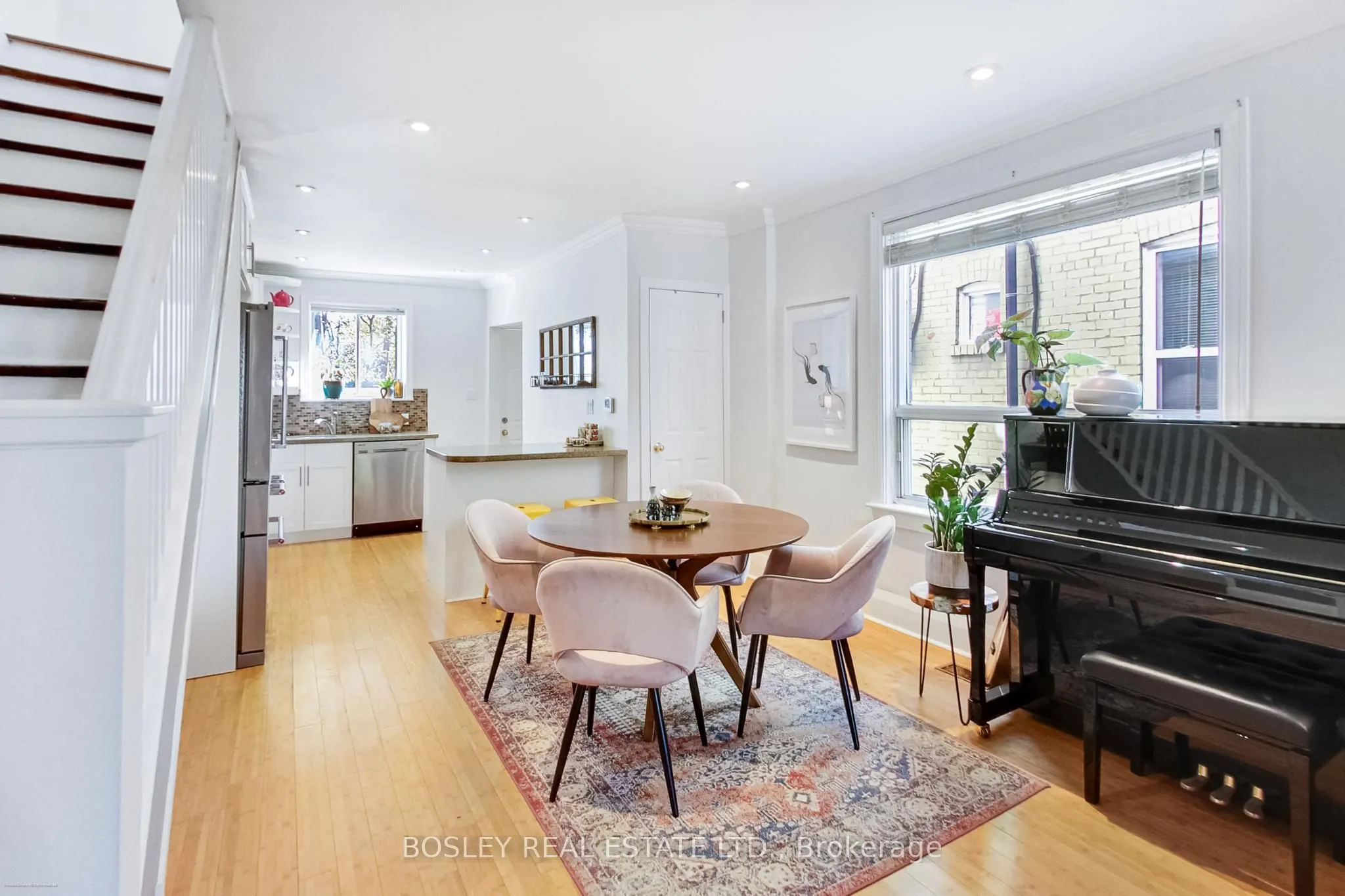 97 Oakcrest Avenue