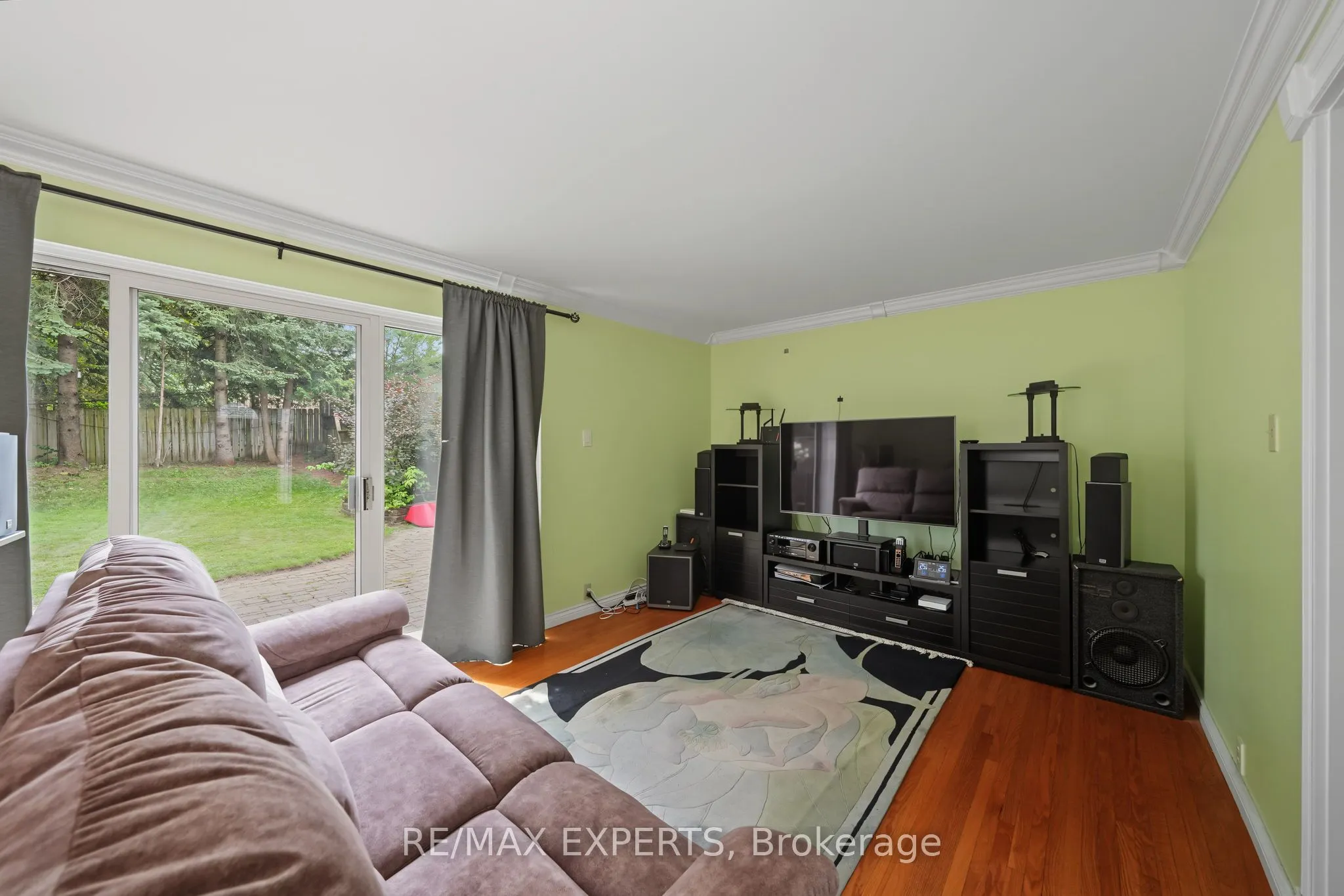 71 Dogwood Crescent