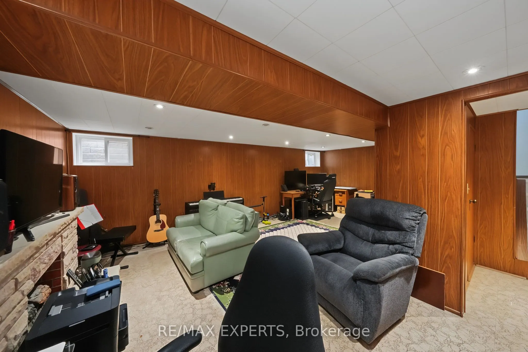 71 Dogwood Crescent