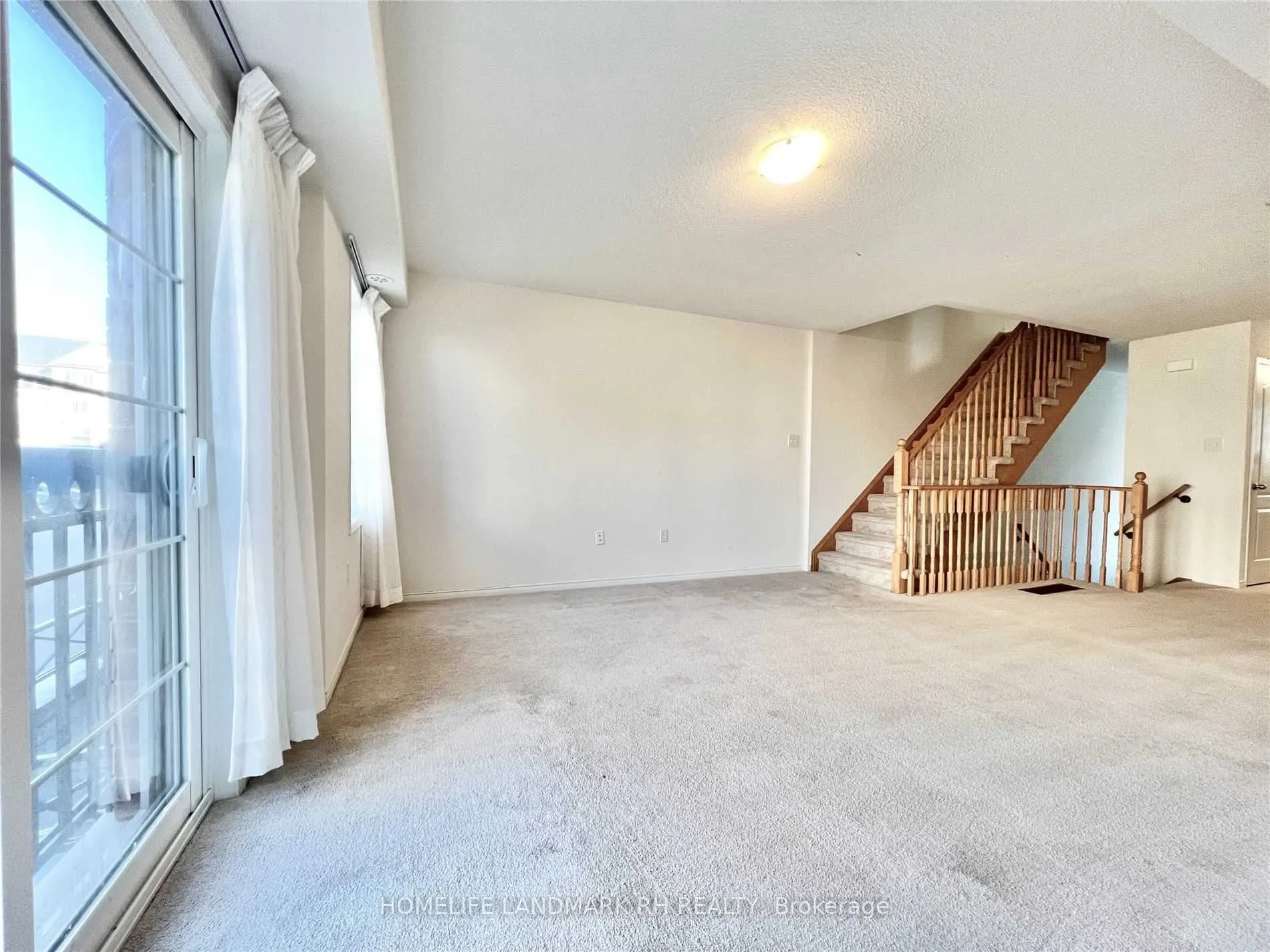 2633 Eaglesham Path #130