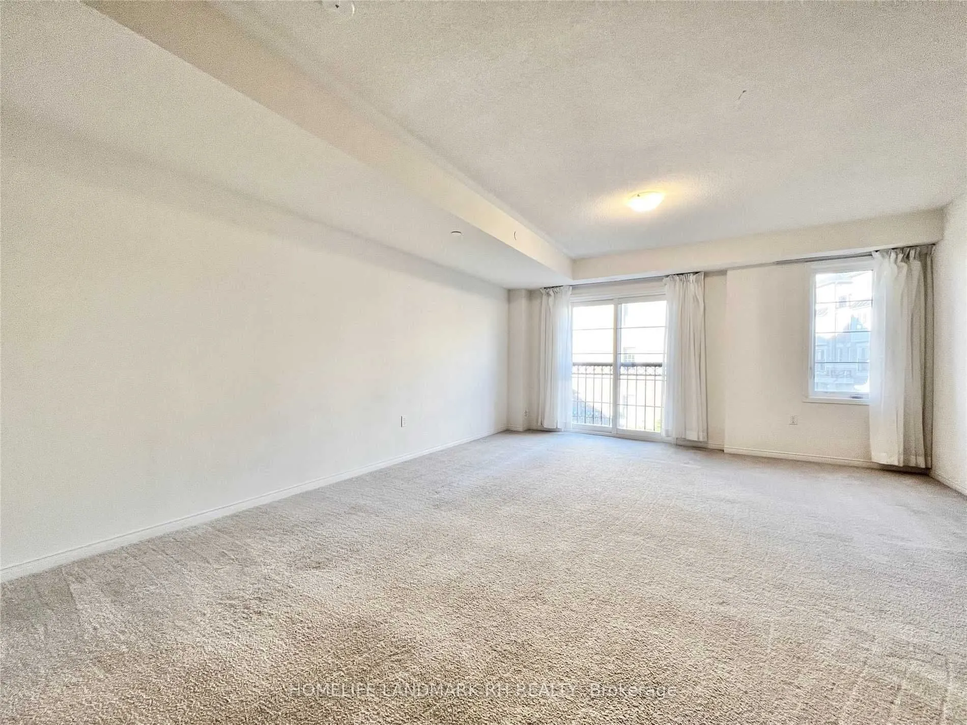 2633 Eaglesham Path #130