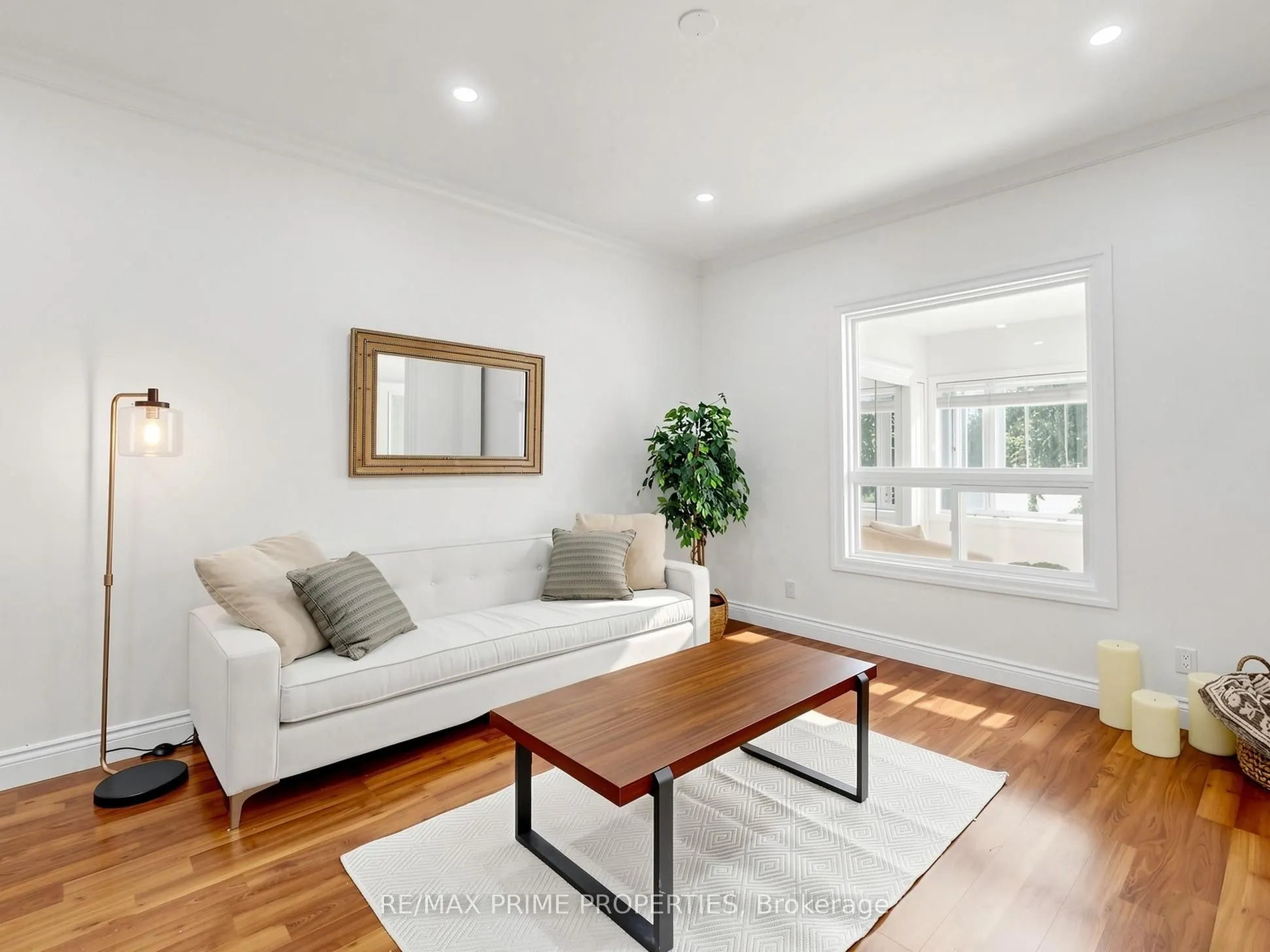18 Dentonia Park Avenue