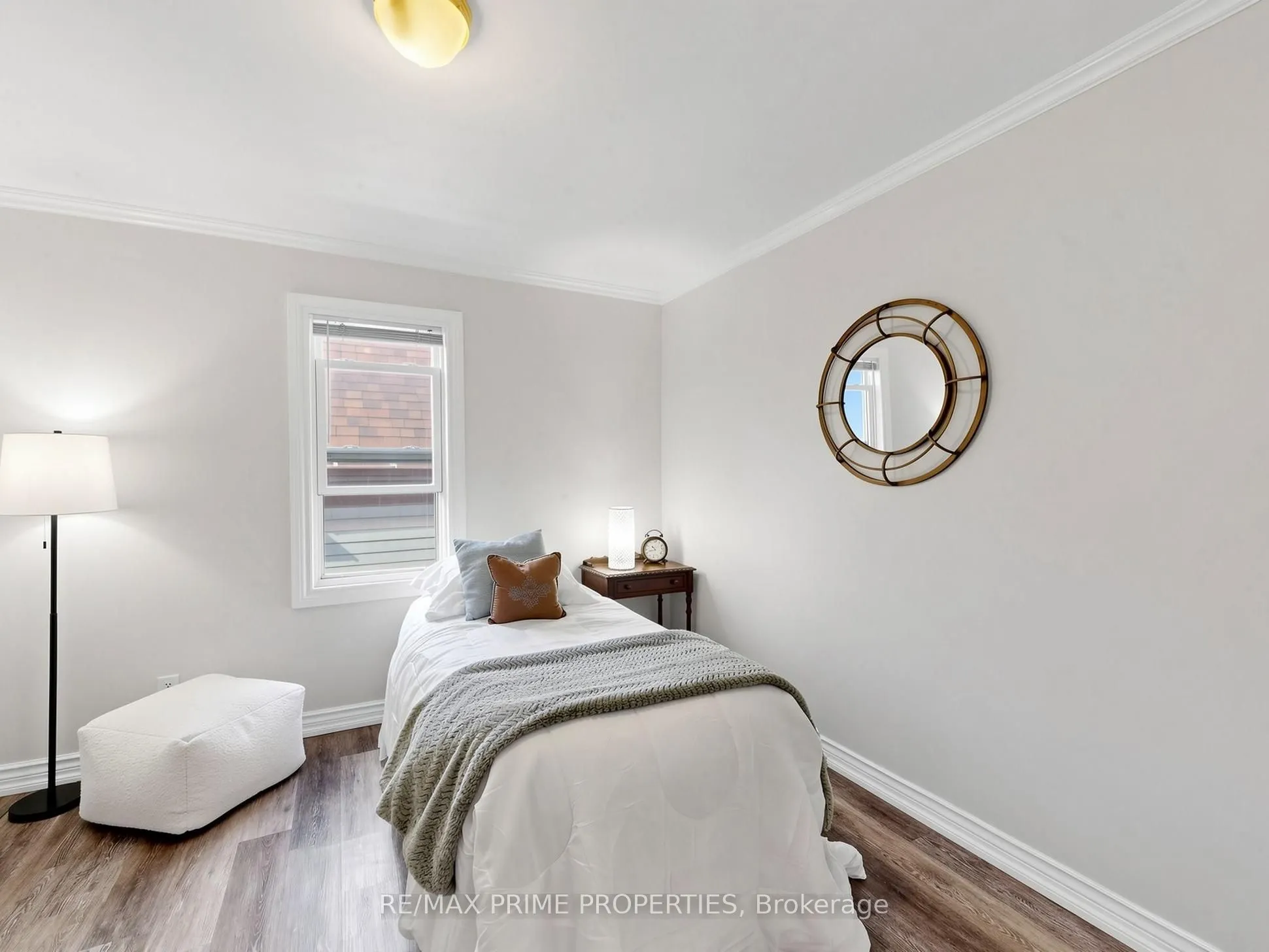 18 Dentonia Park Avenue