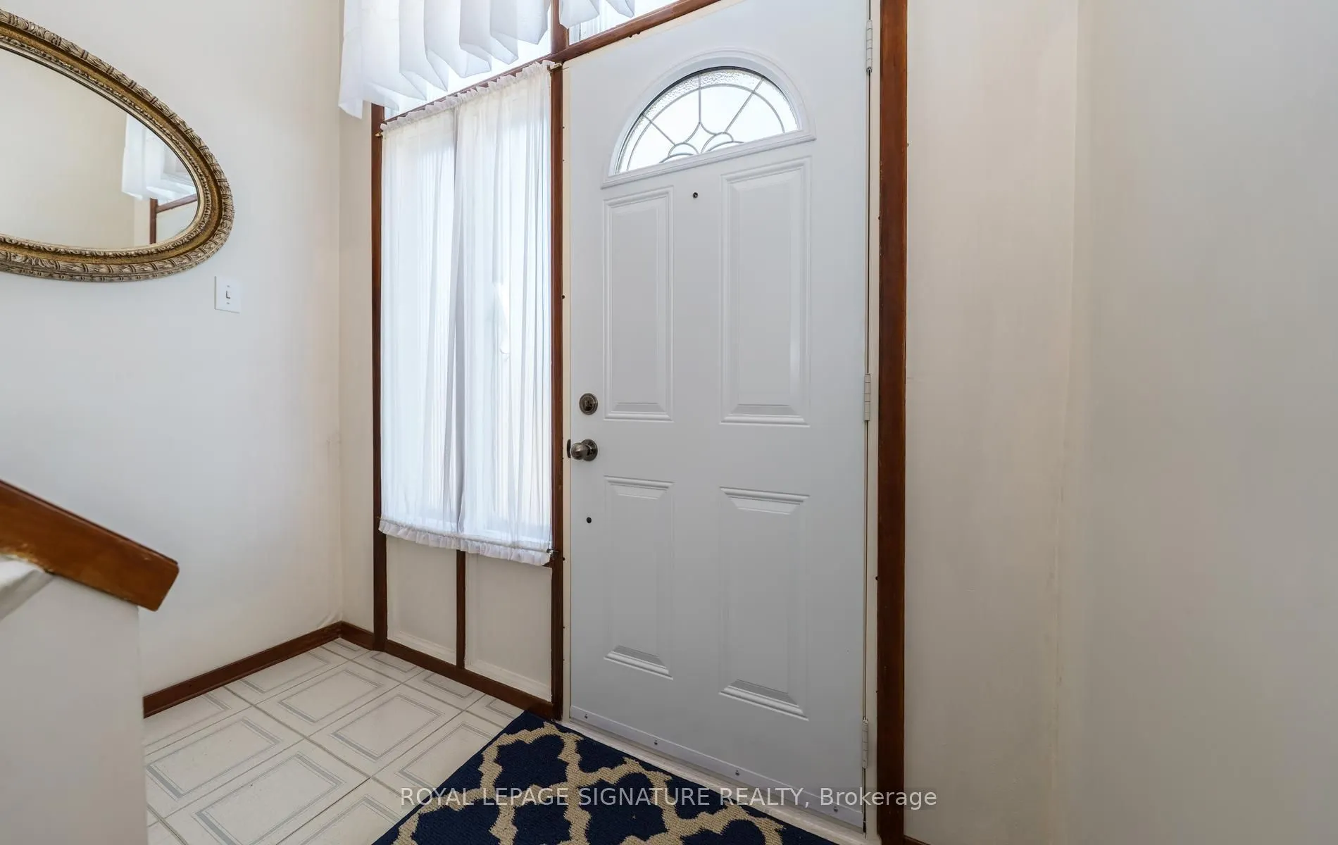 57 Darnborough Way