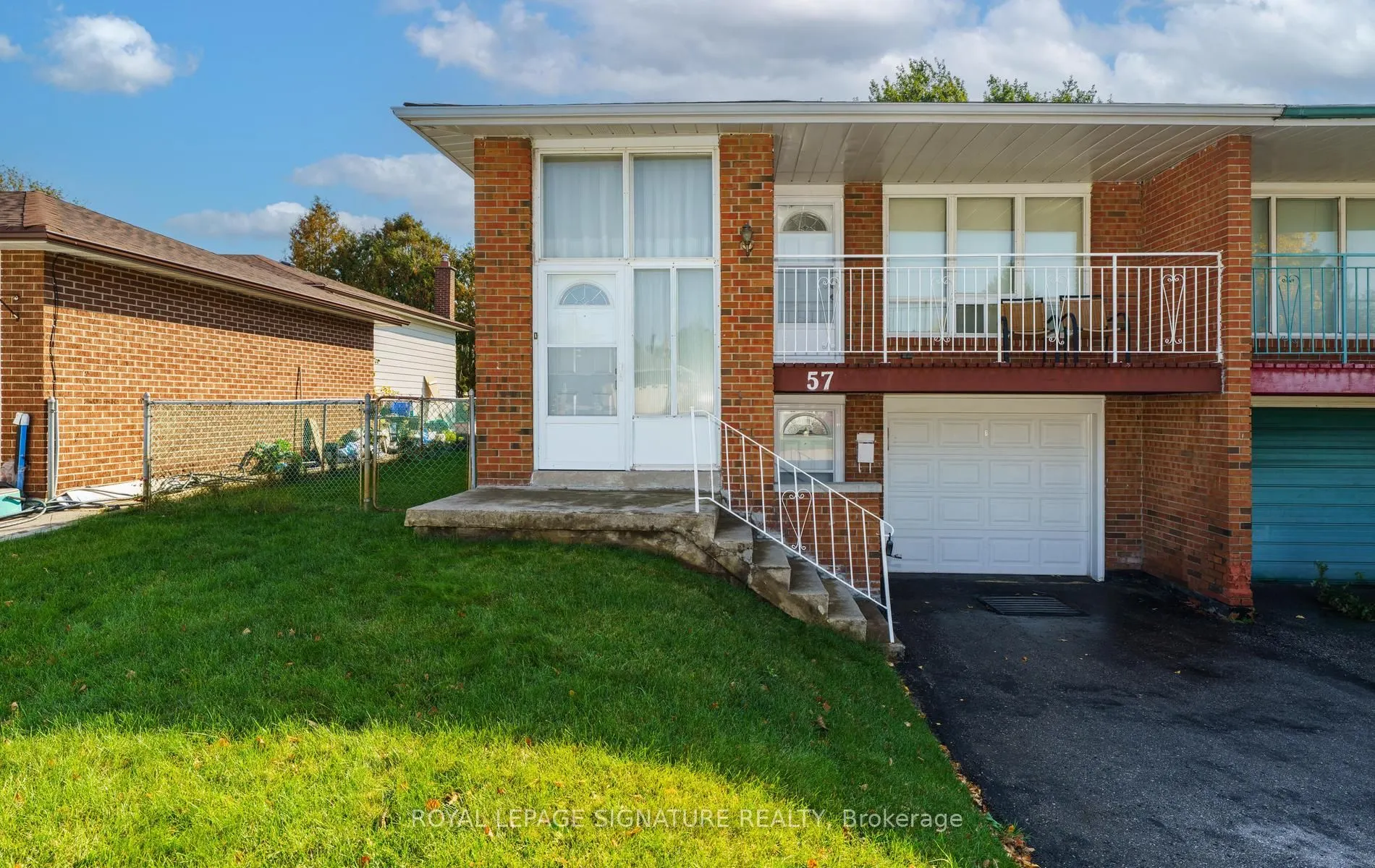 57 Darnborough Way