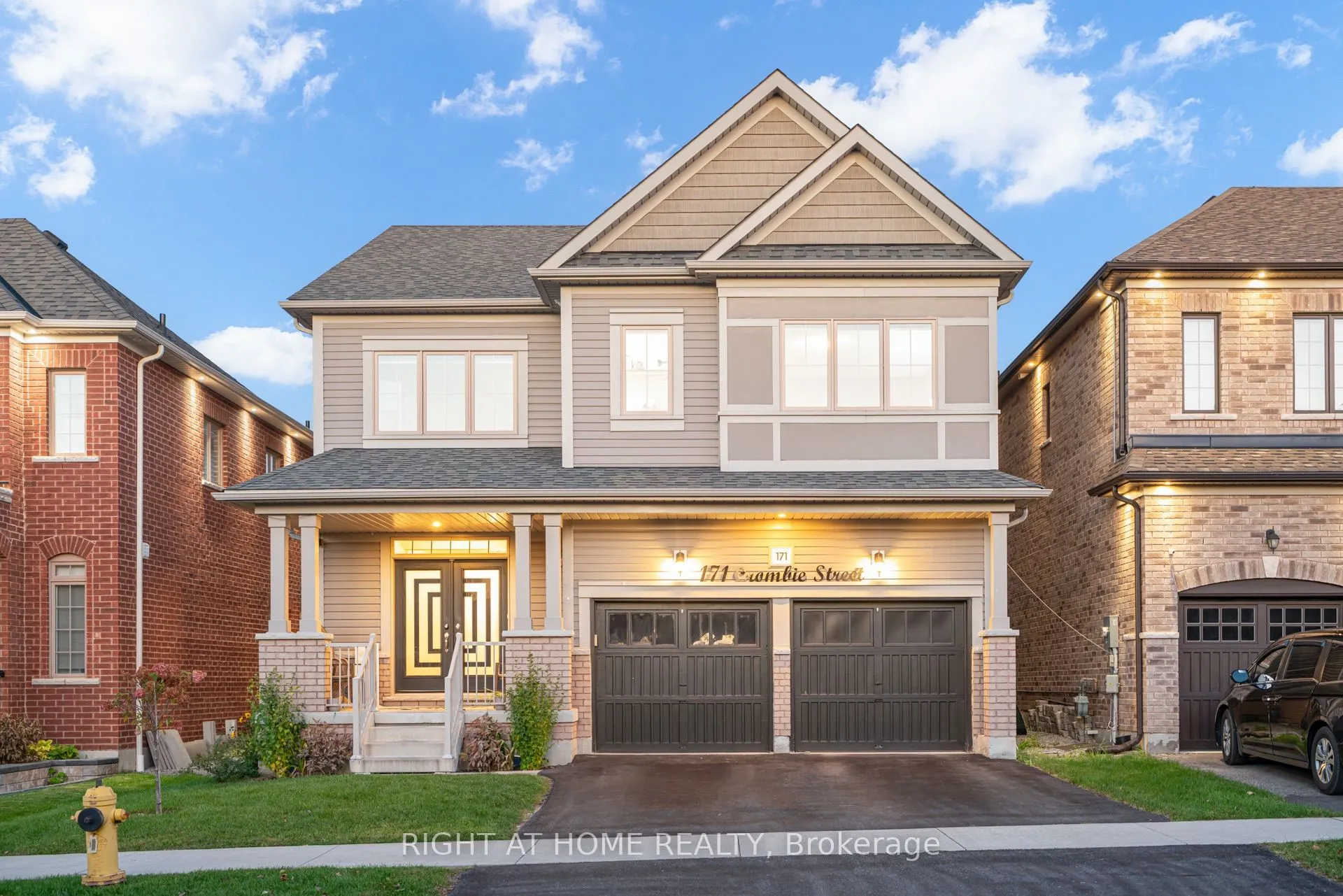 171 Crombie Street