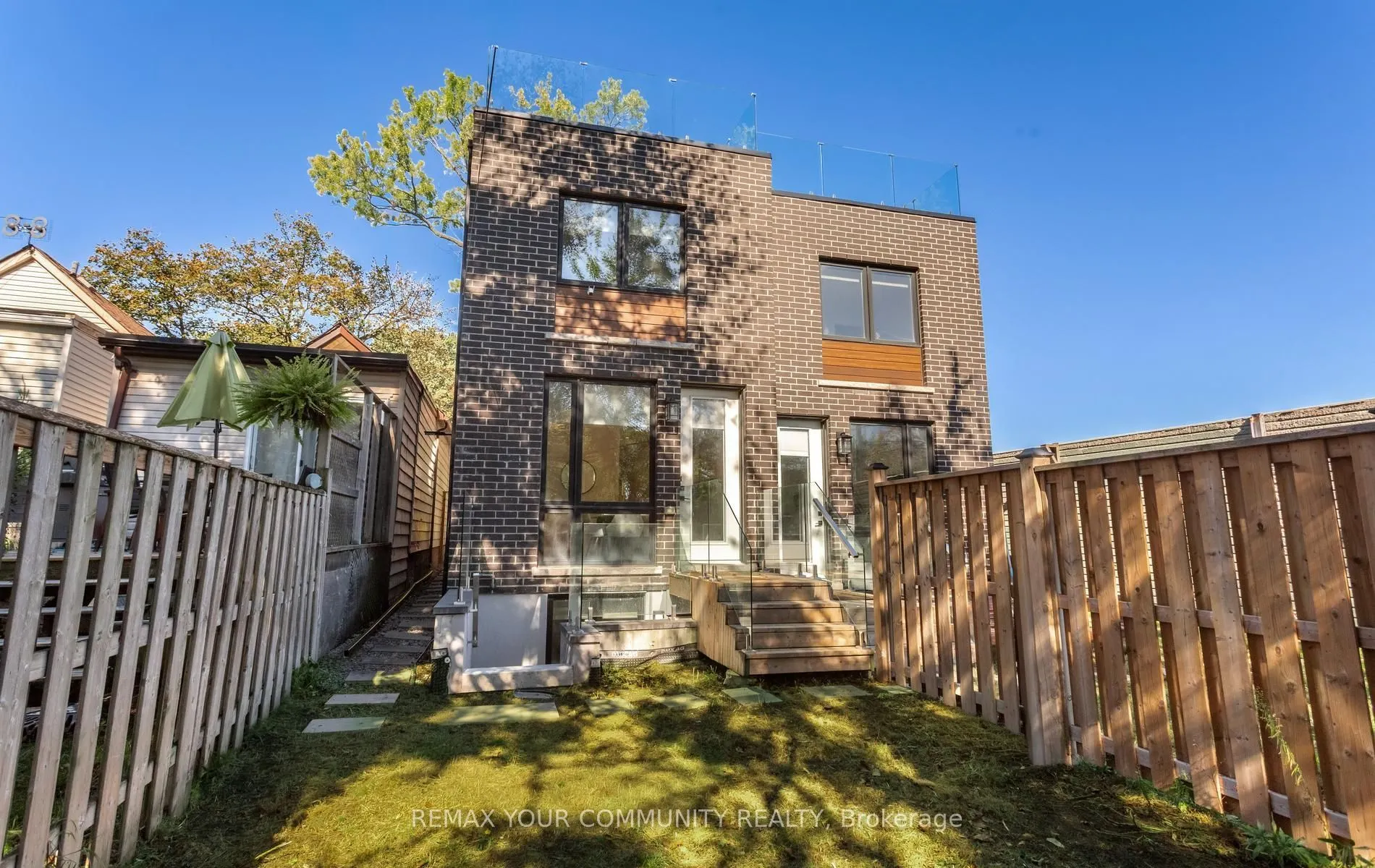 159 Boultbee Avenue