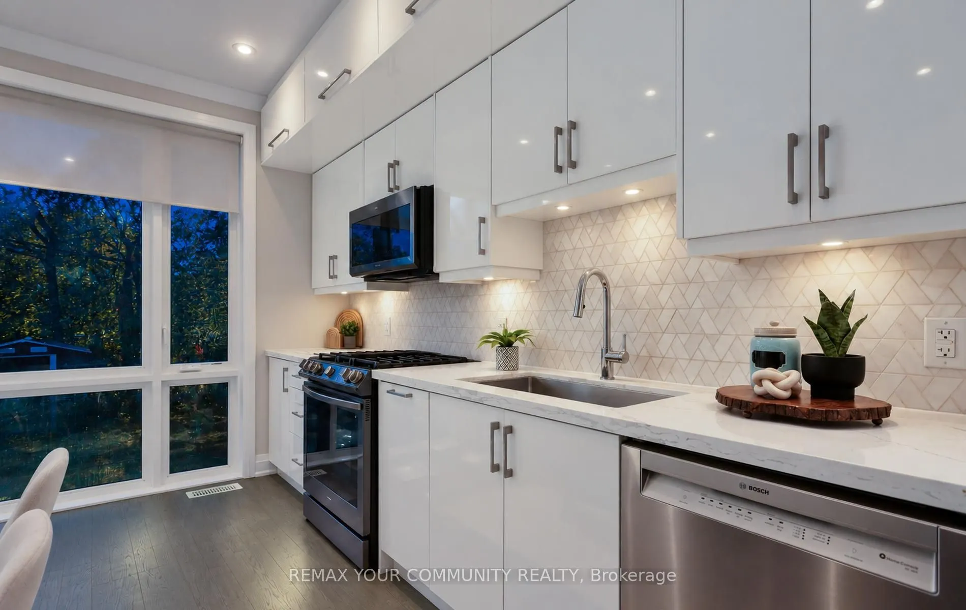 159 Boultbee Avenue
