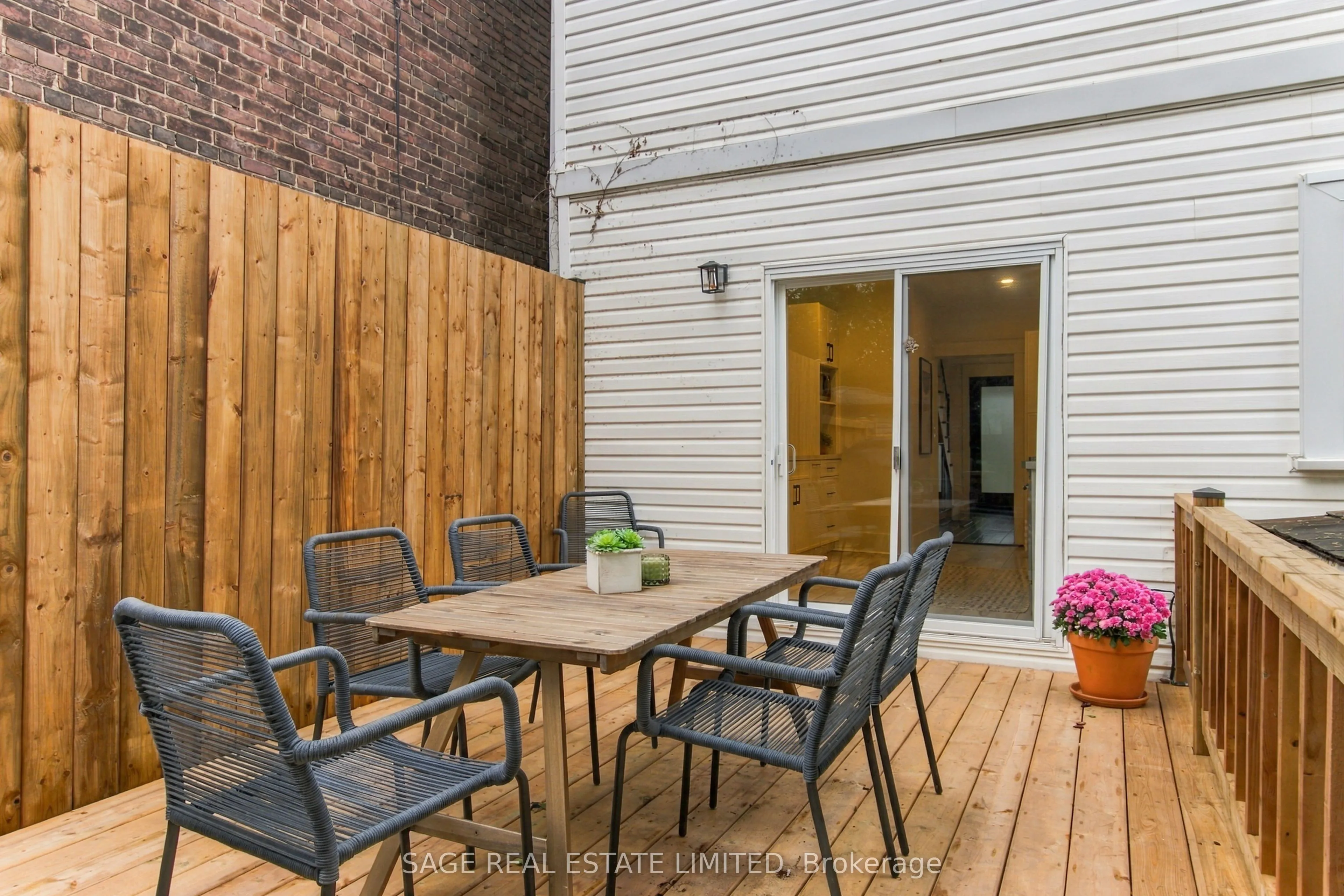 272 Highfield Road