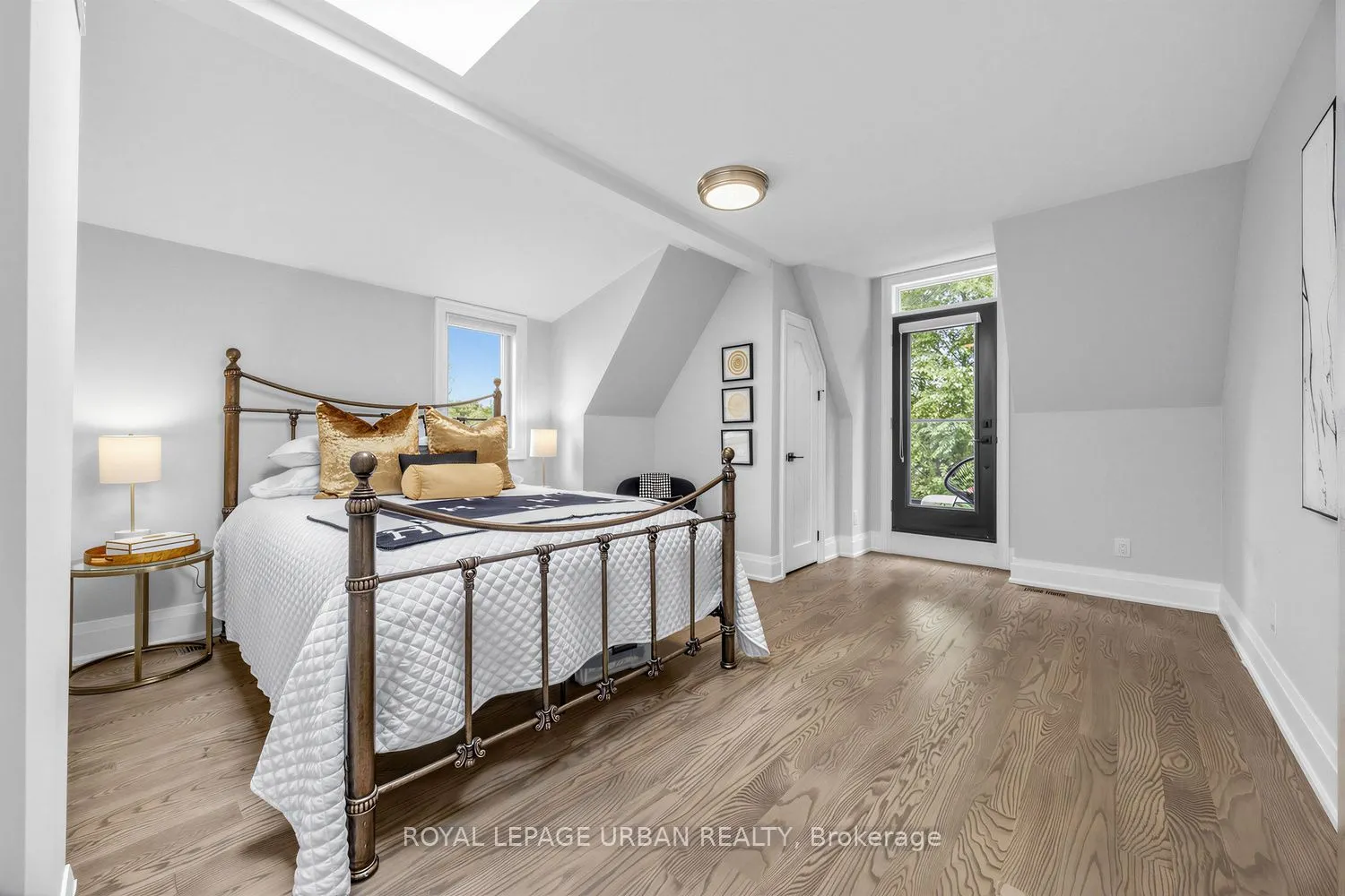 287 Glebemount Avenue