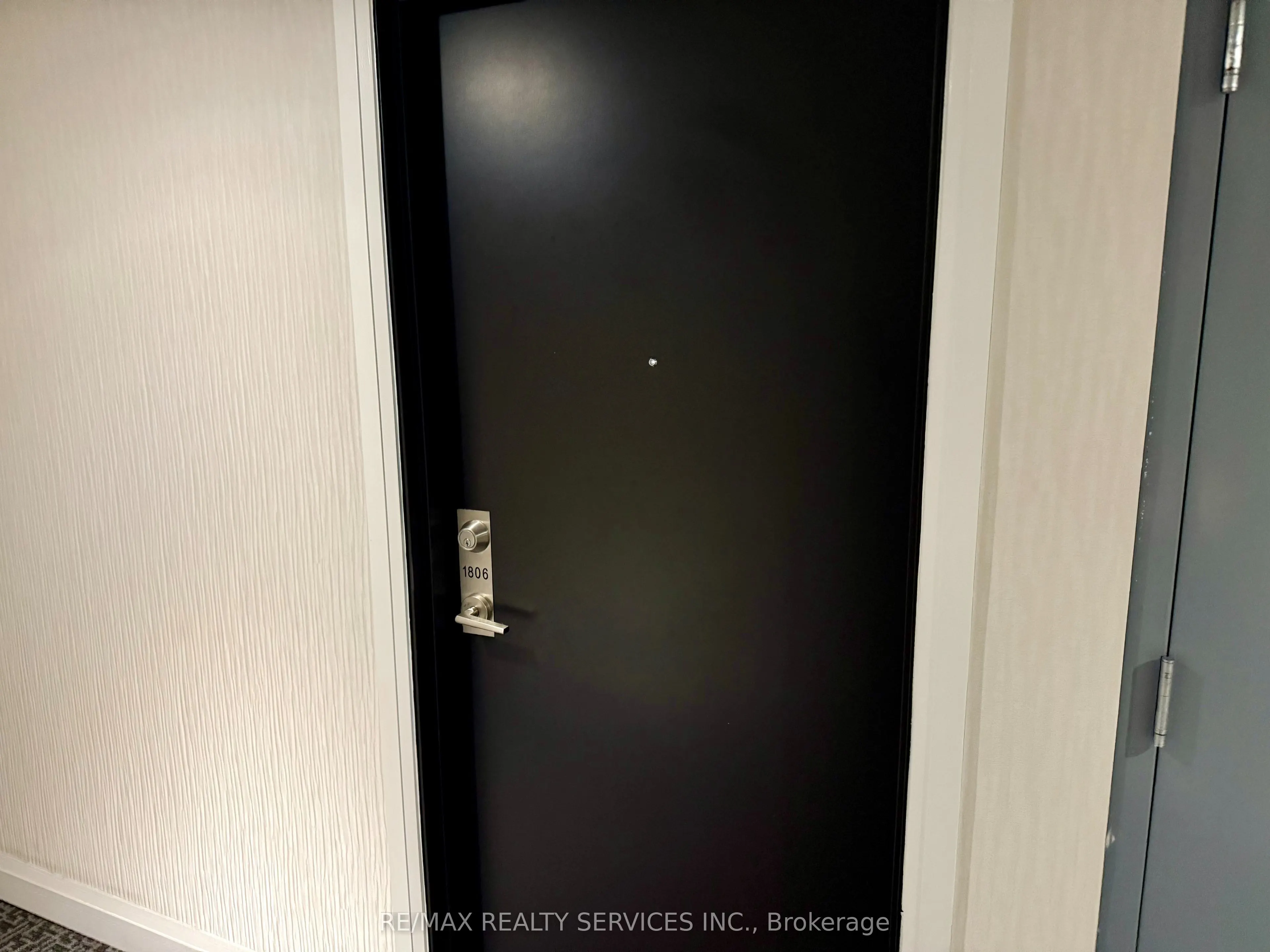 2150 Lawrence Avenue E #1806