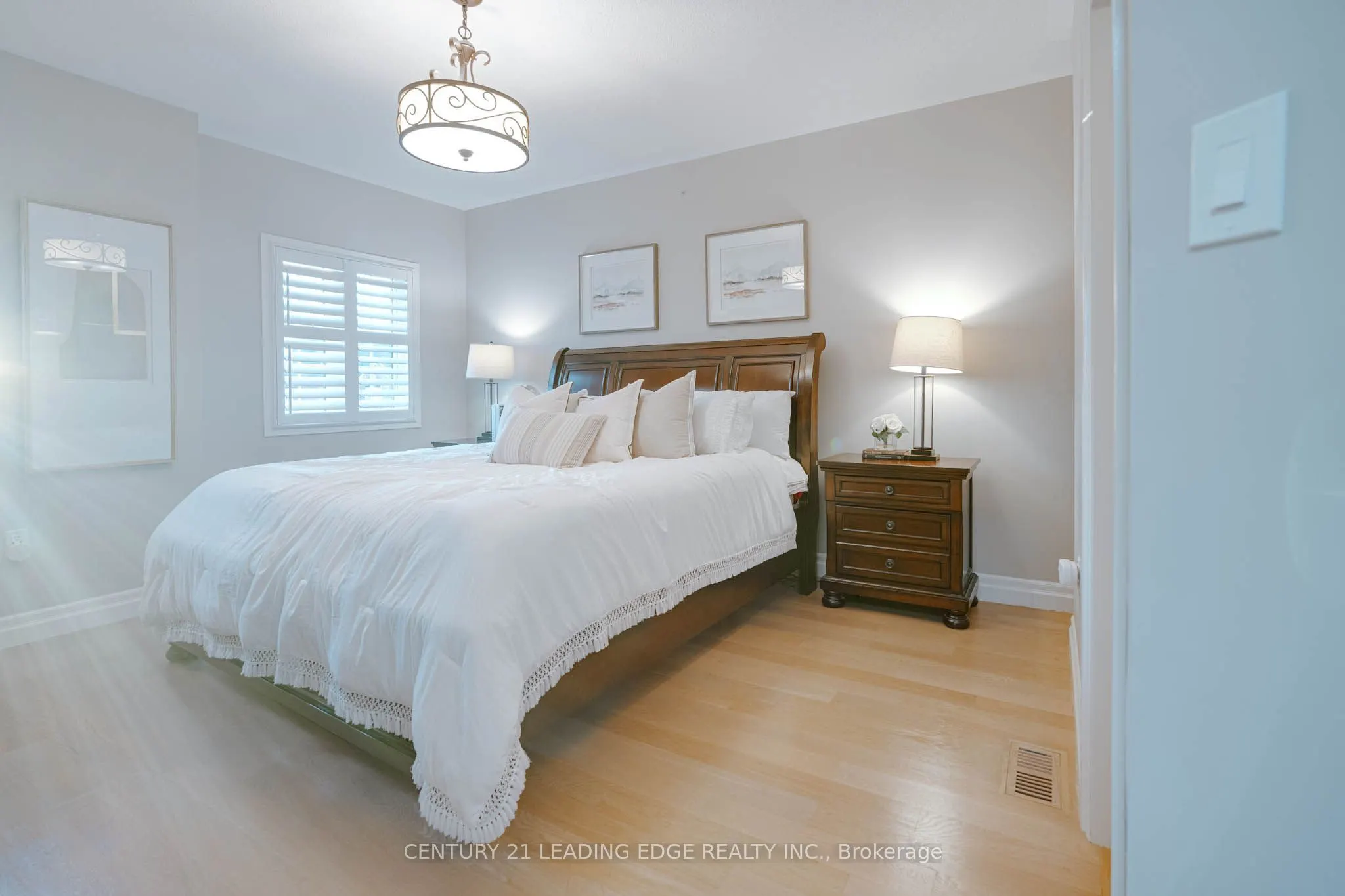 33 Neill Avenue
