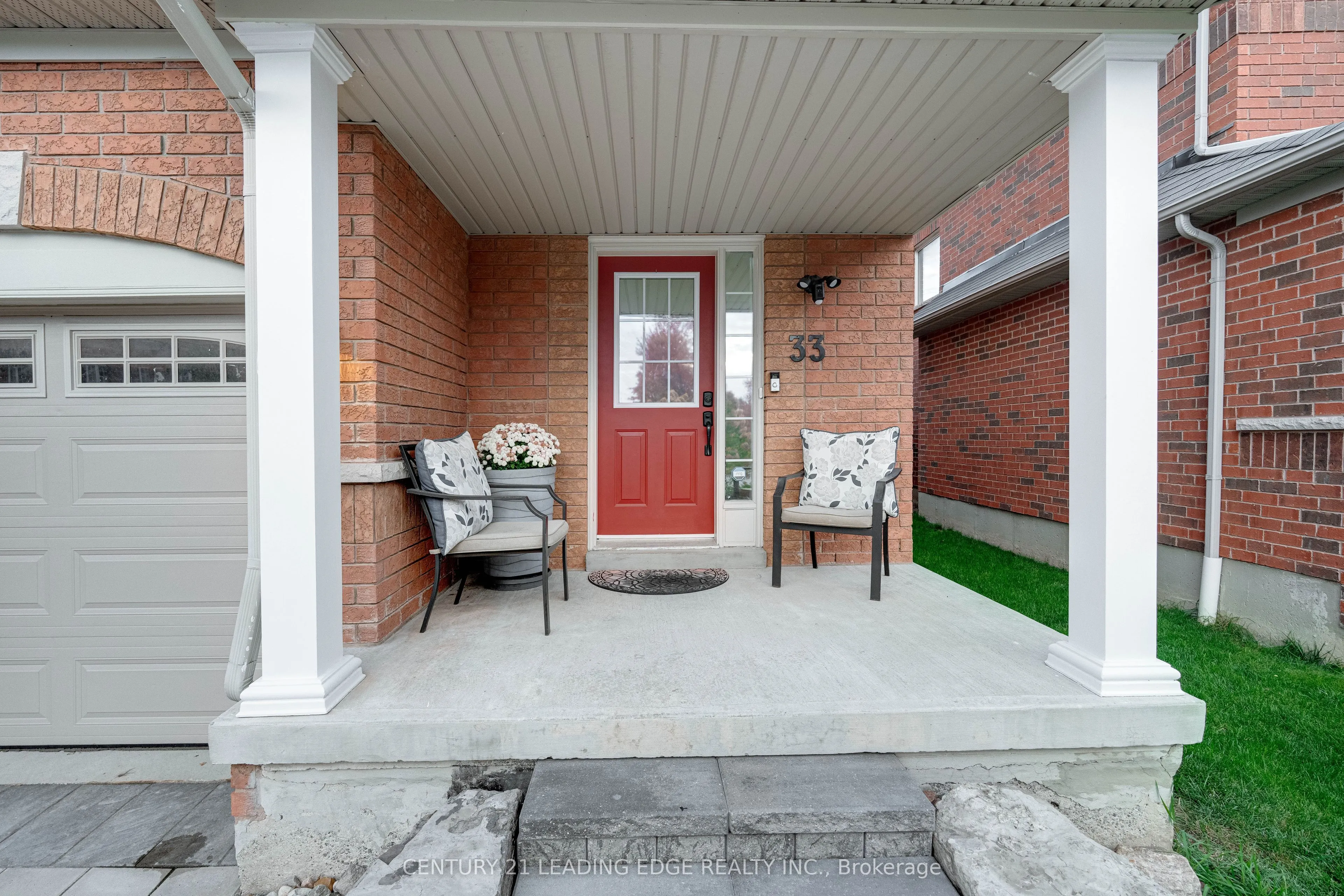 33 Neill Avenue