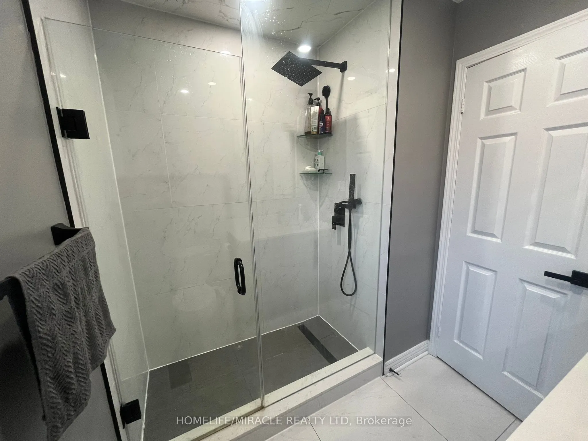 29 Hummingbird Drive