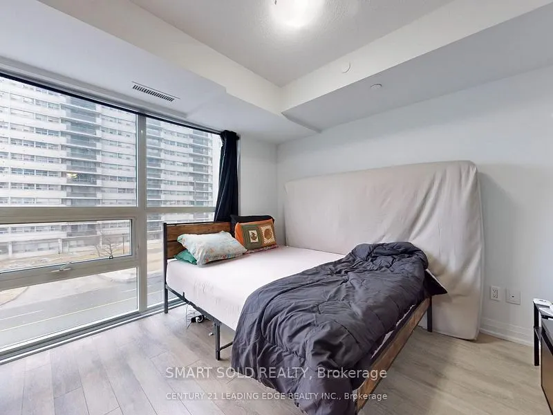 20 Meadowglen Place #329