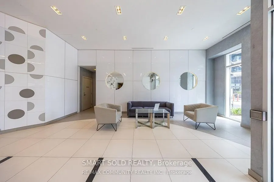 20 Meadowglen Place #329