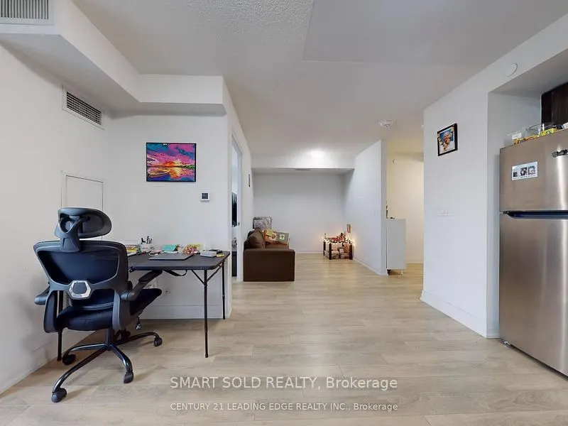 20 Meadowglen Place #329