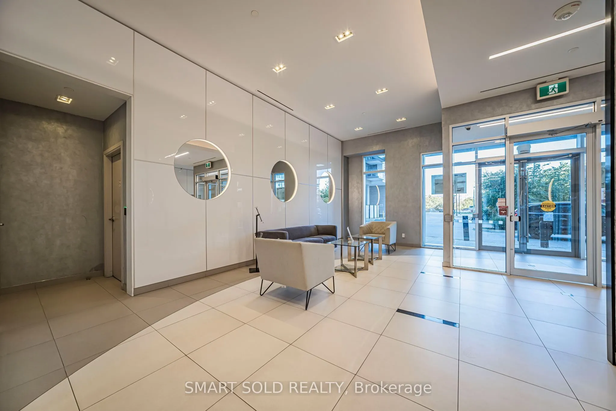 20 Meadowglen Place #329