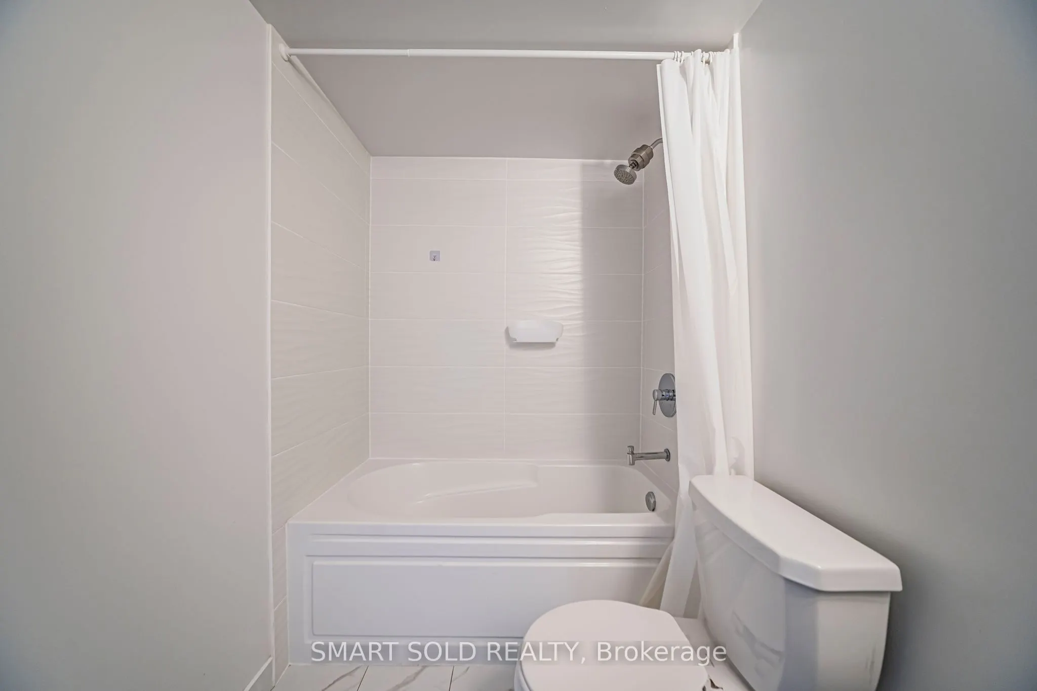 20 Meadowglen Place #329